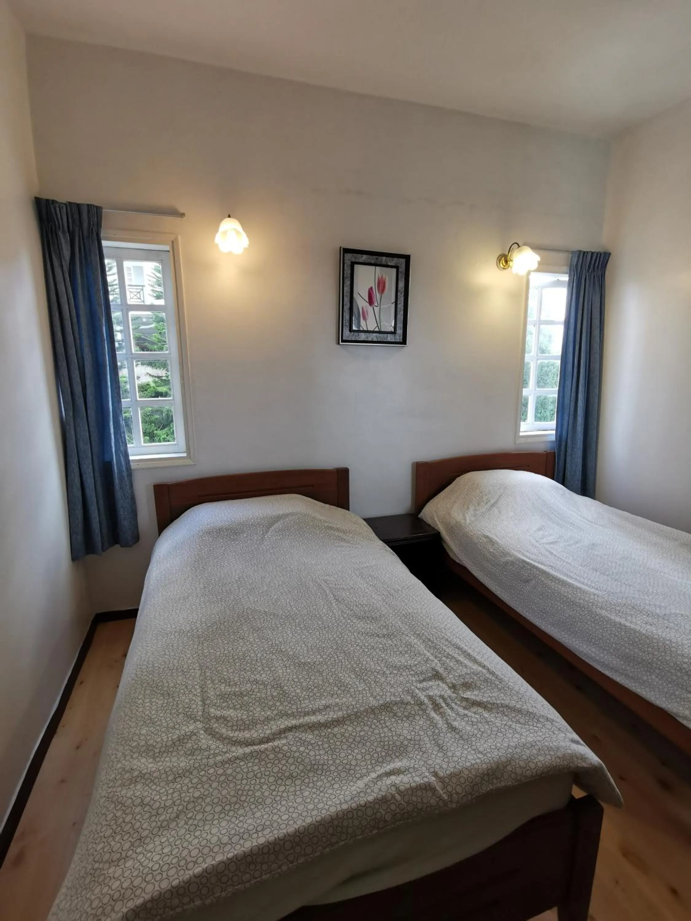 Bedroom, Bed in Little England B8