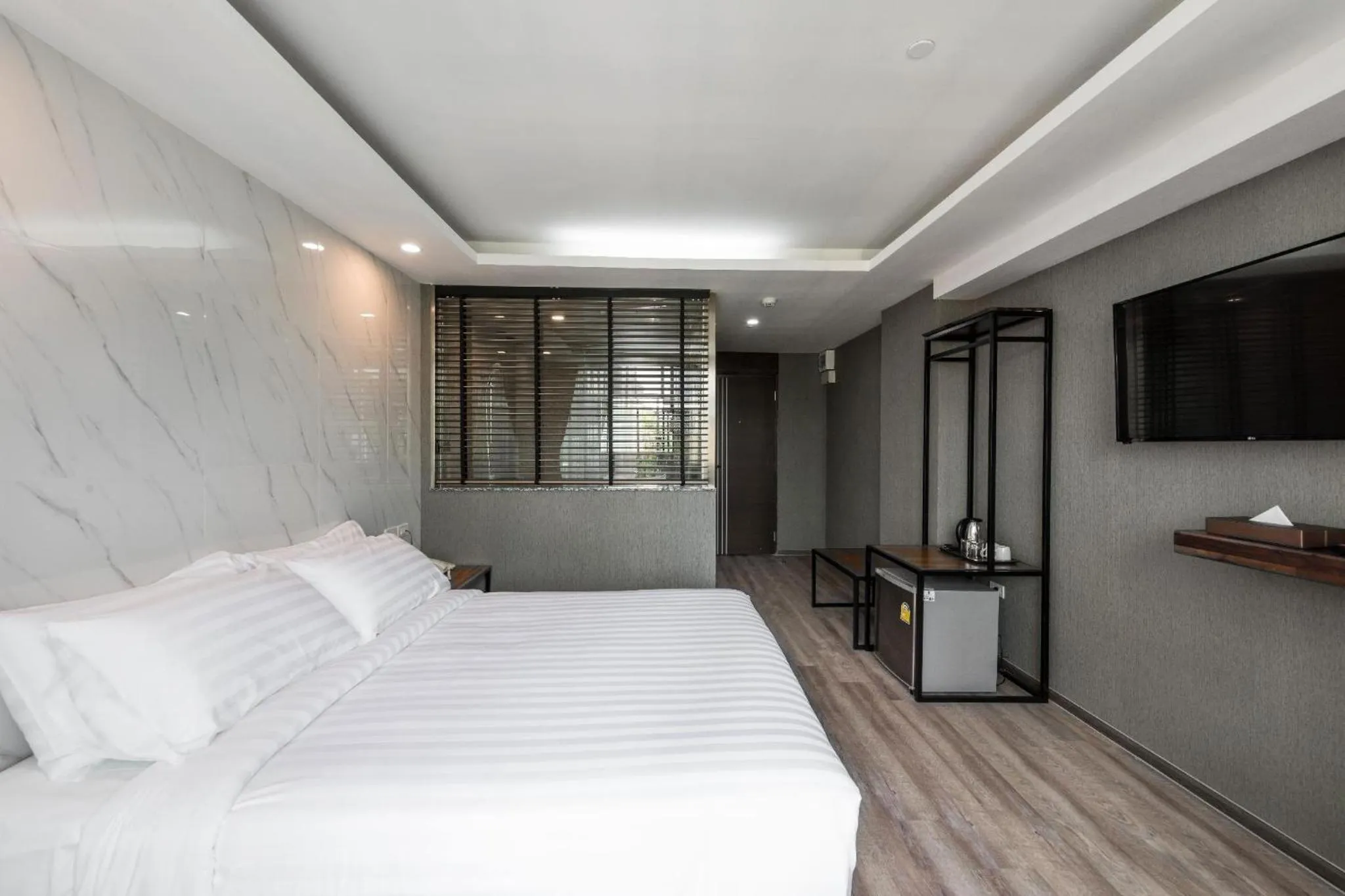 Bed in Bangkok City Link Hotel