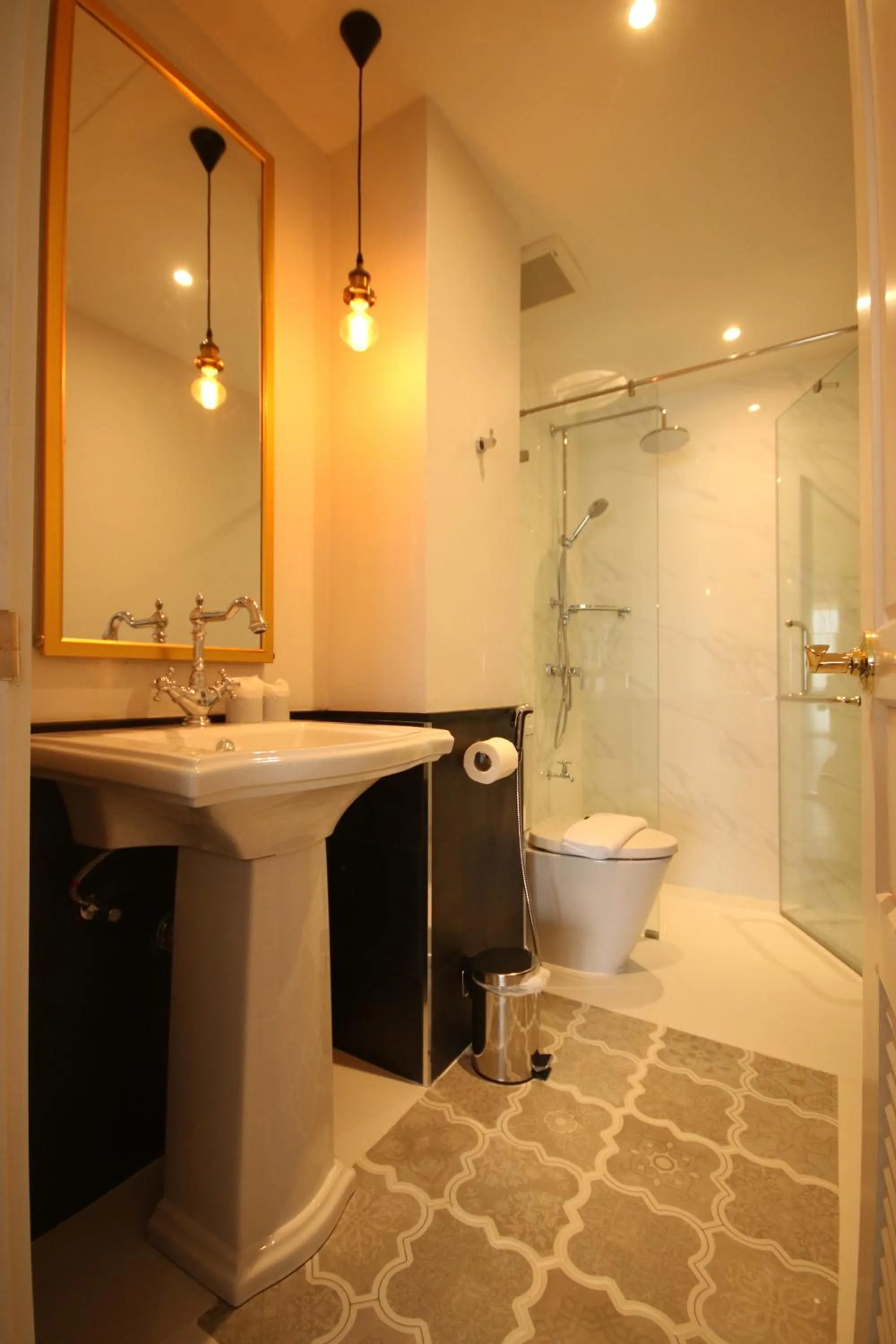 Bathroom in Saran Boutique Hotel Thapae