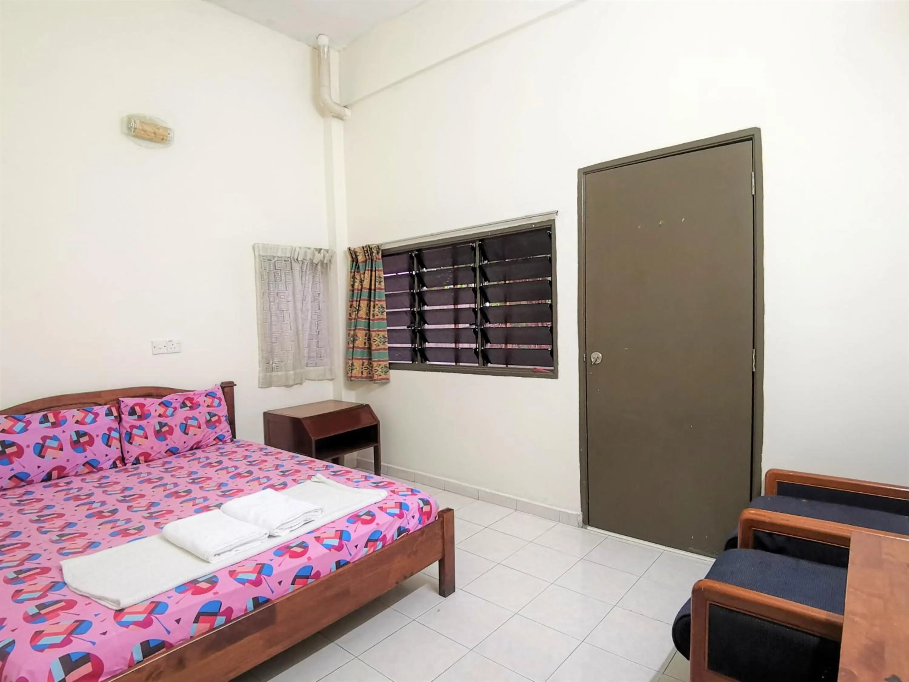 Bedroom, Bed in Star Lodge