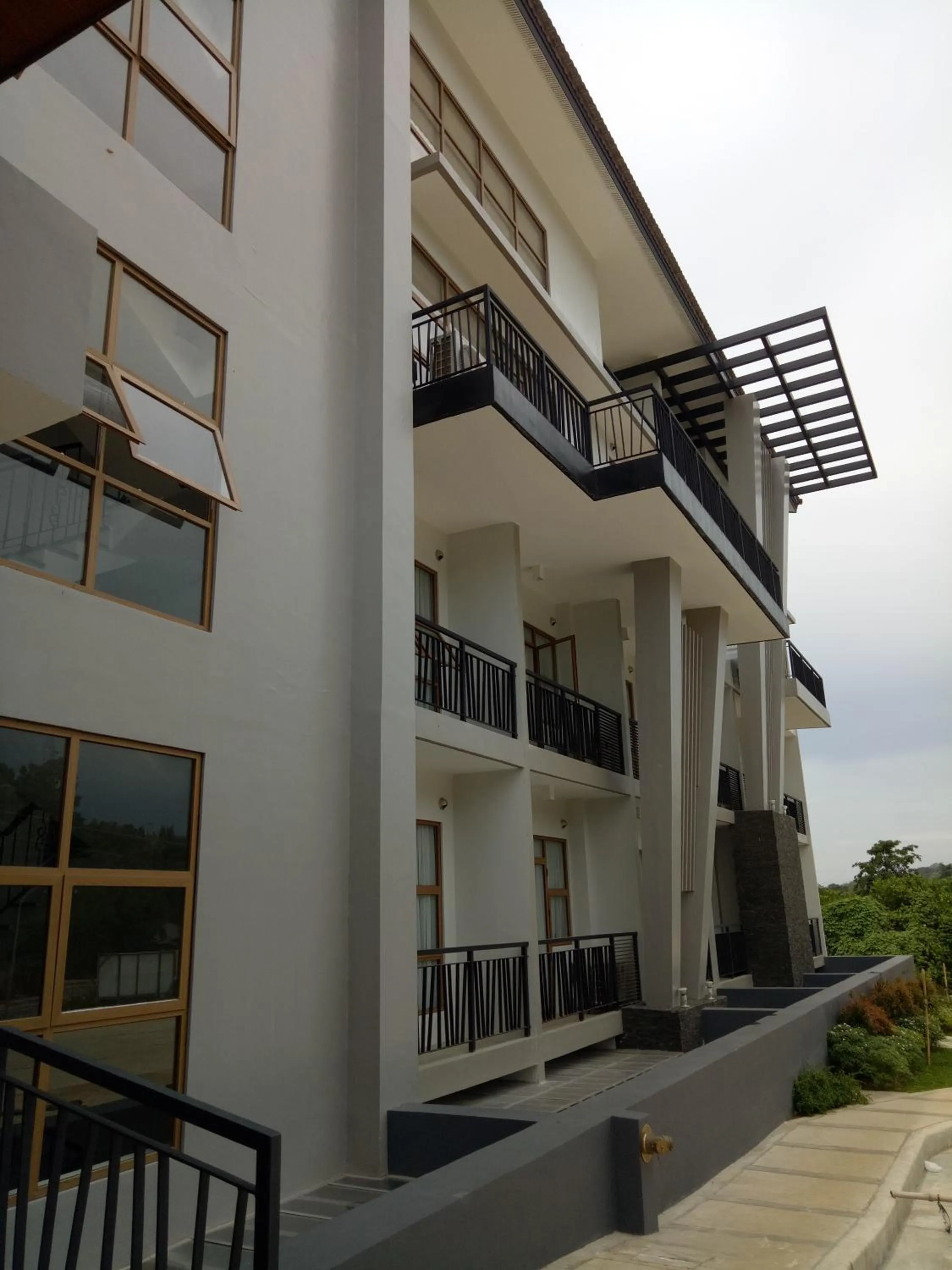 Property building in Crown Hotel at Harbour Springs Palawan Managed by Enderun Hotels