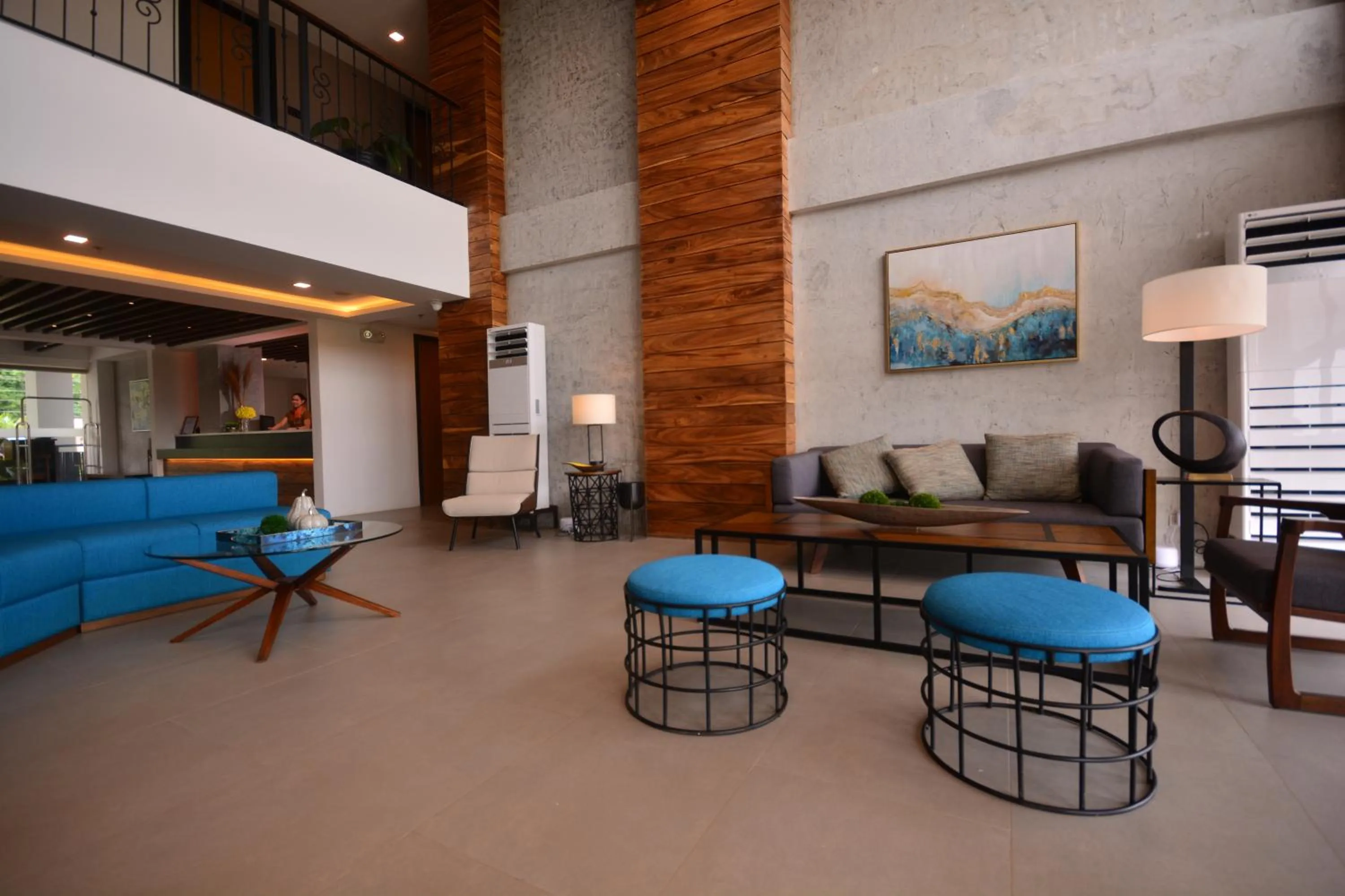 Lobby or reception in Crown Hotel at Harbour Springs Palawan Managed by Enderun Hotels