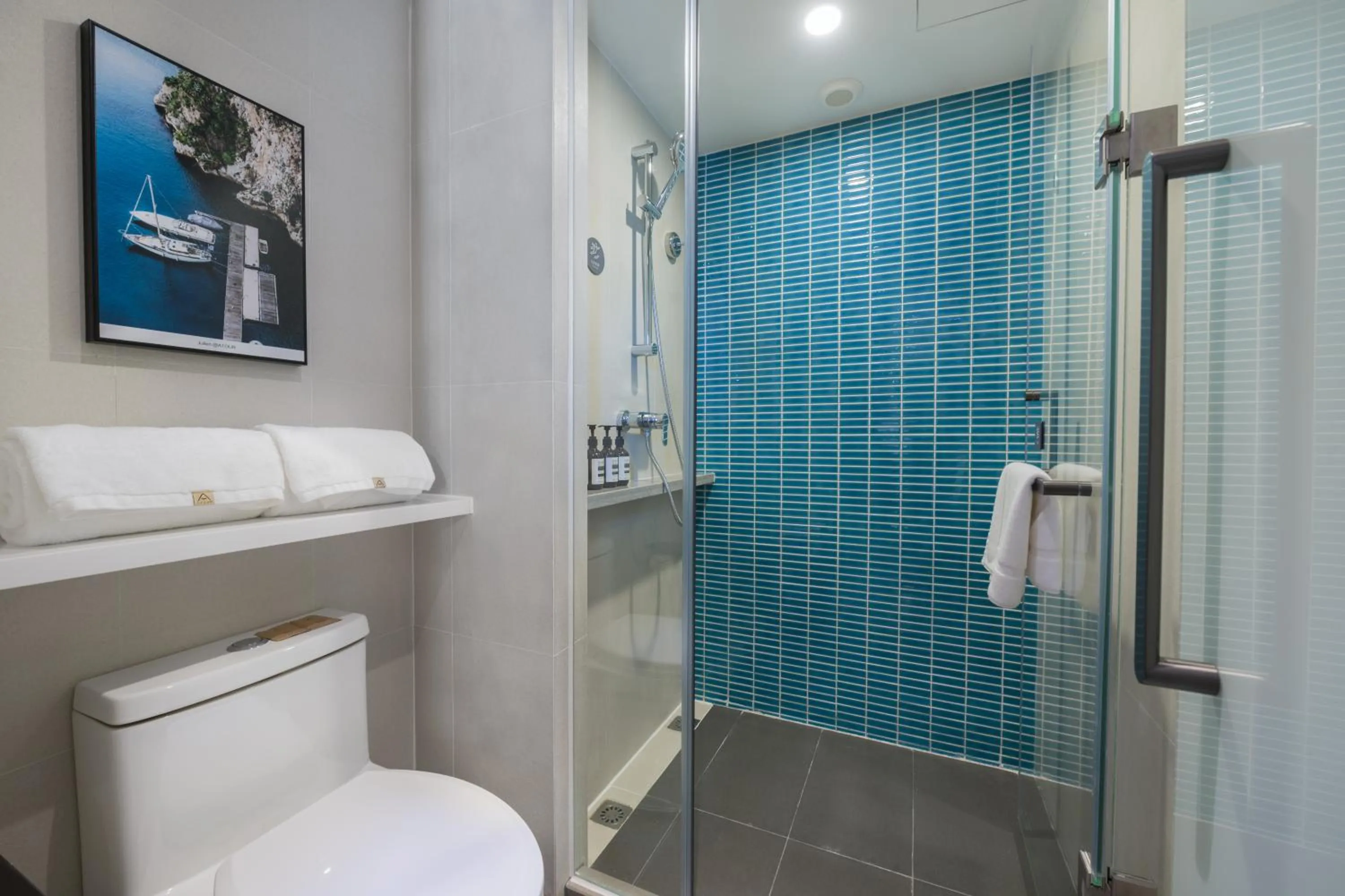 Shower in Atour Light Xiamen Railway Station