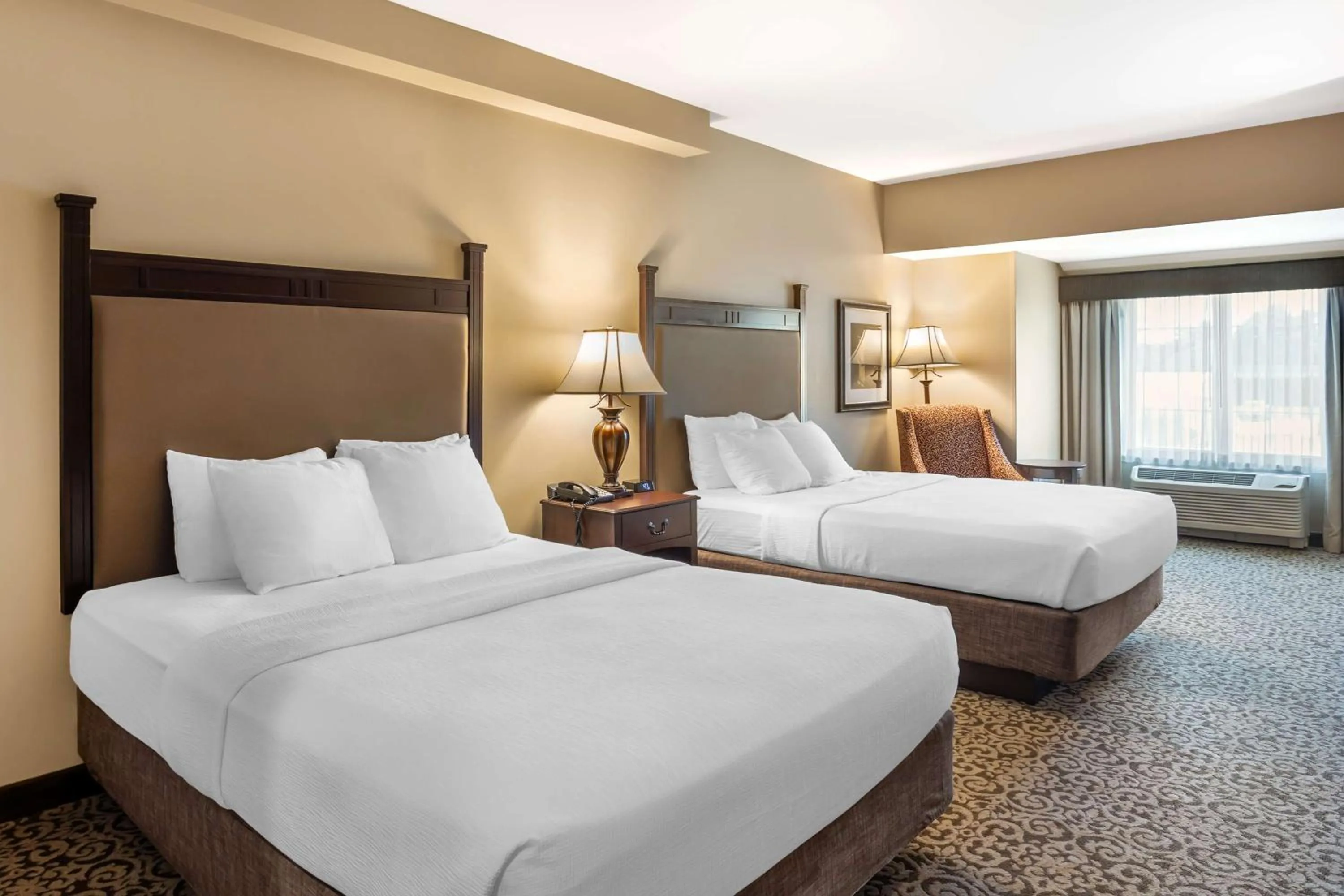 Bedroom, Bed in Best Western Plus Intercourse Village Inn