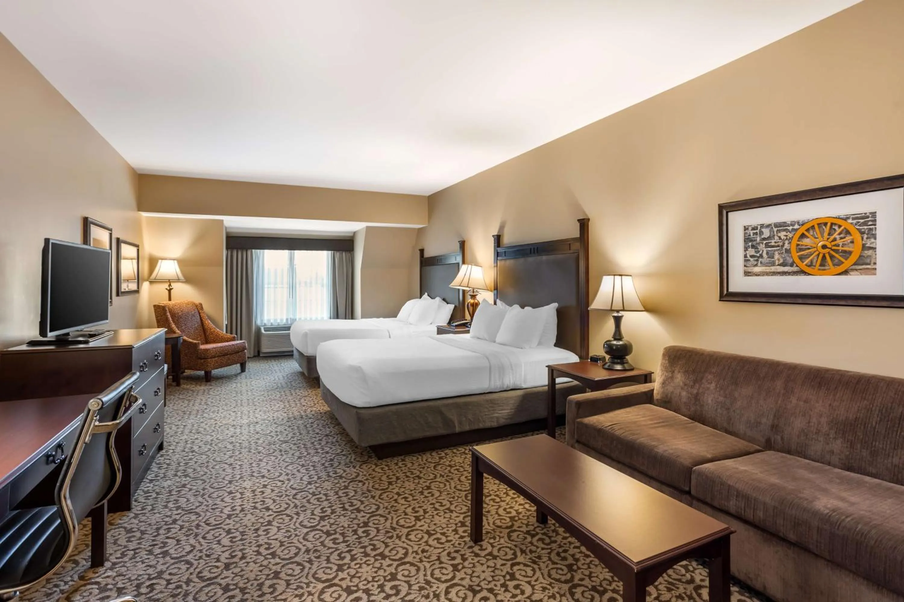 Photo of the whole room, Bed in Best Western Plus Intercourse Village Inn