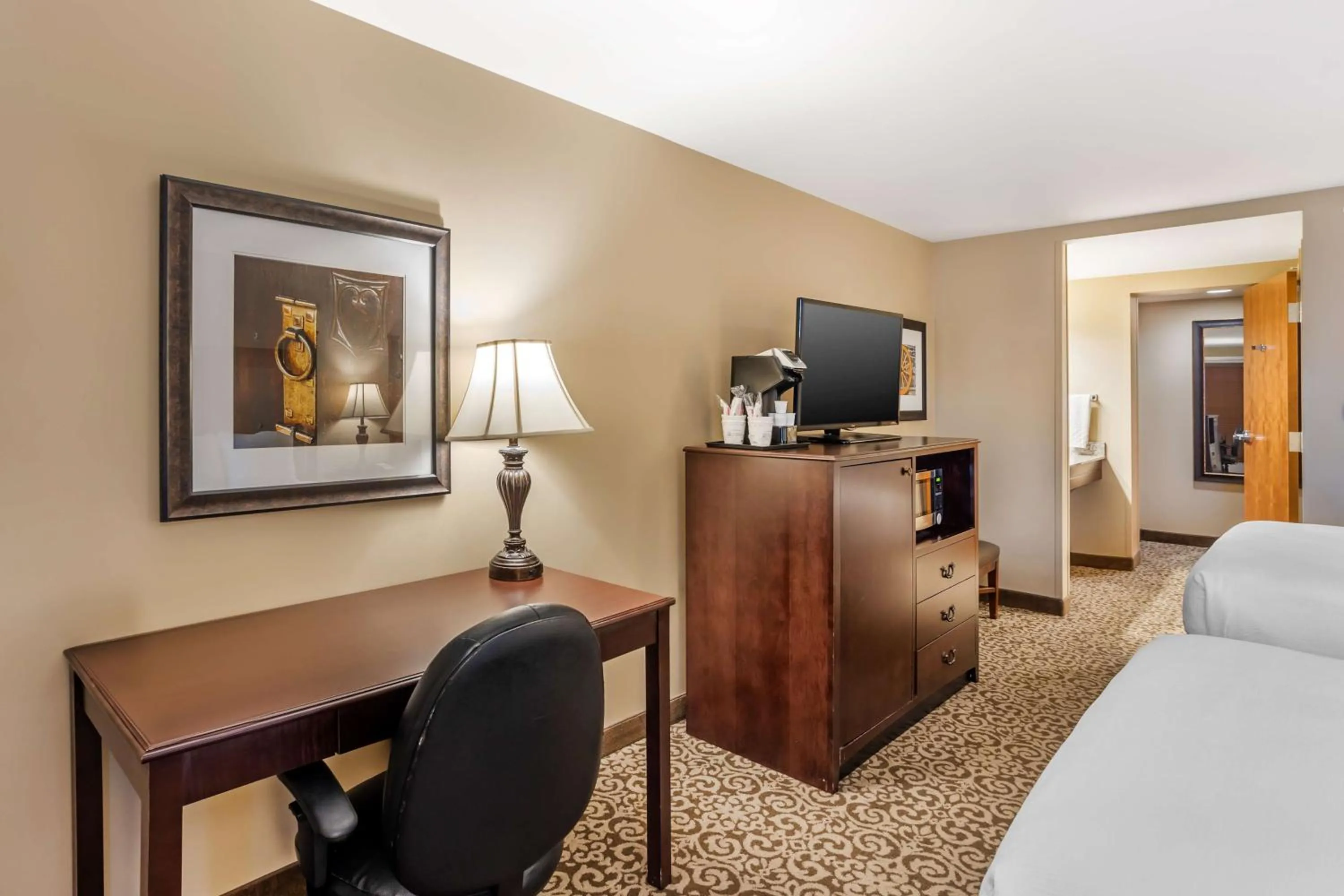 Bedroom, Bed in Best Western Plus Intercourse Village Inn