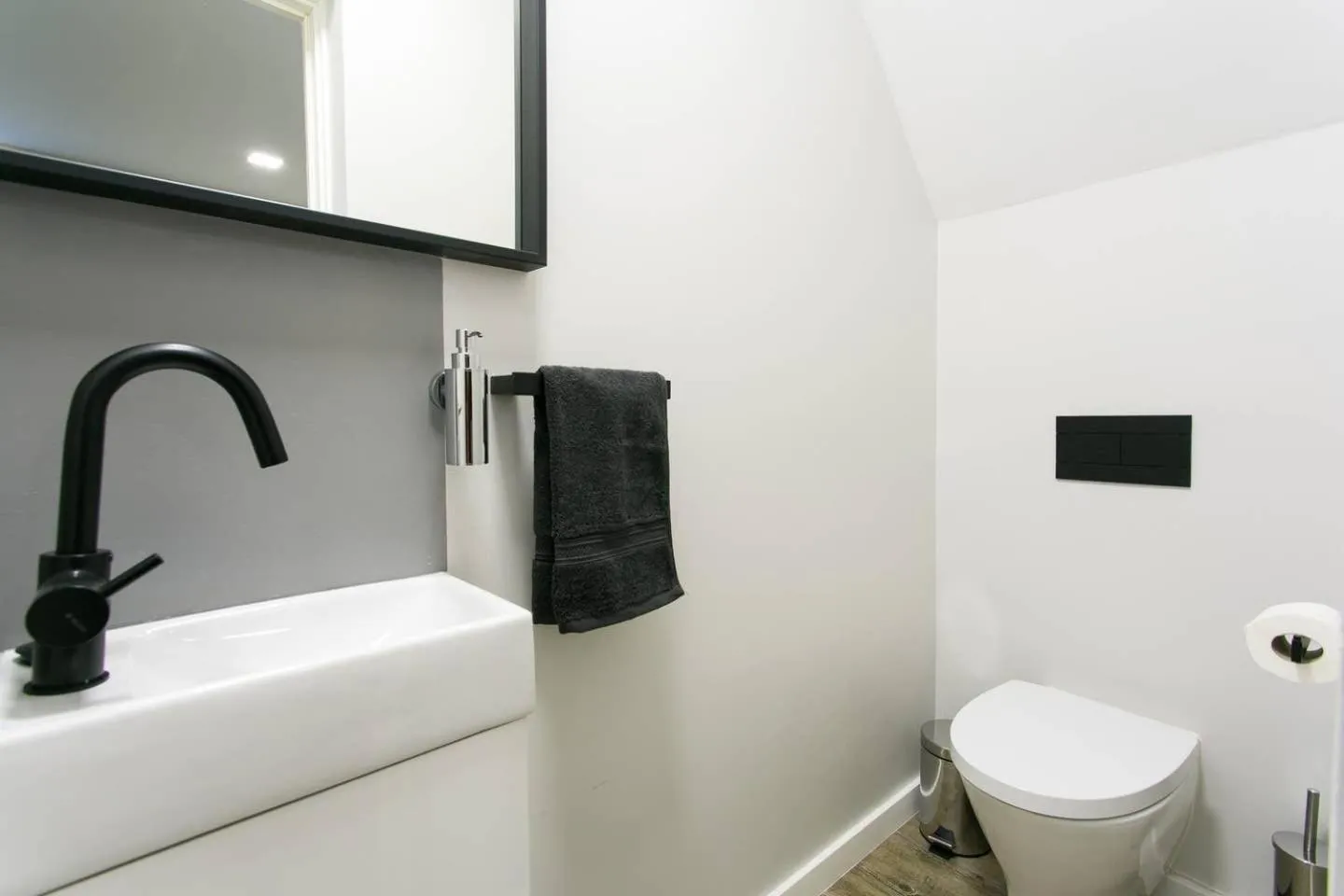 Bathroom in The Rose of Bairro Alto