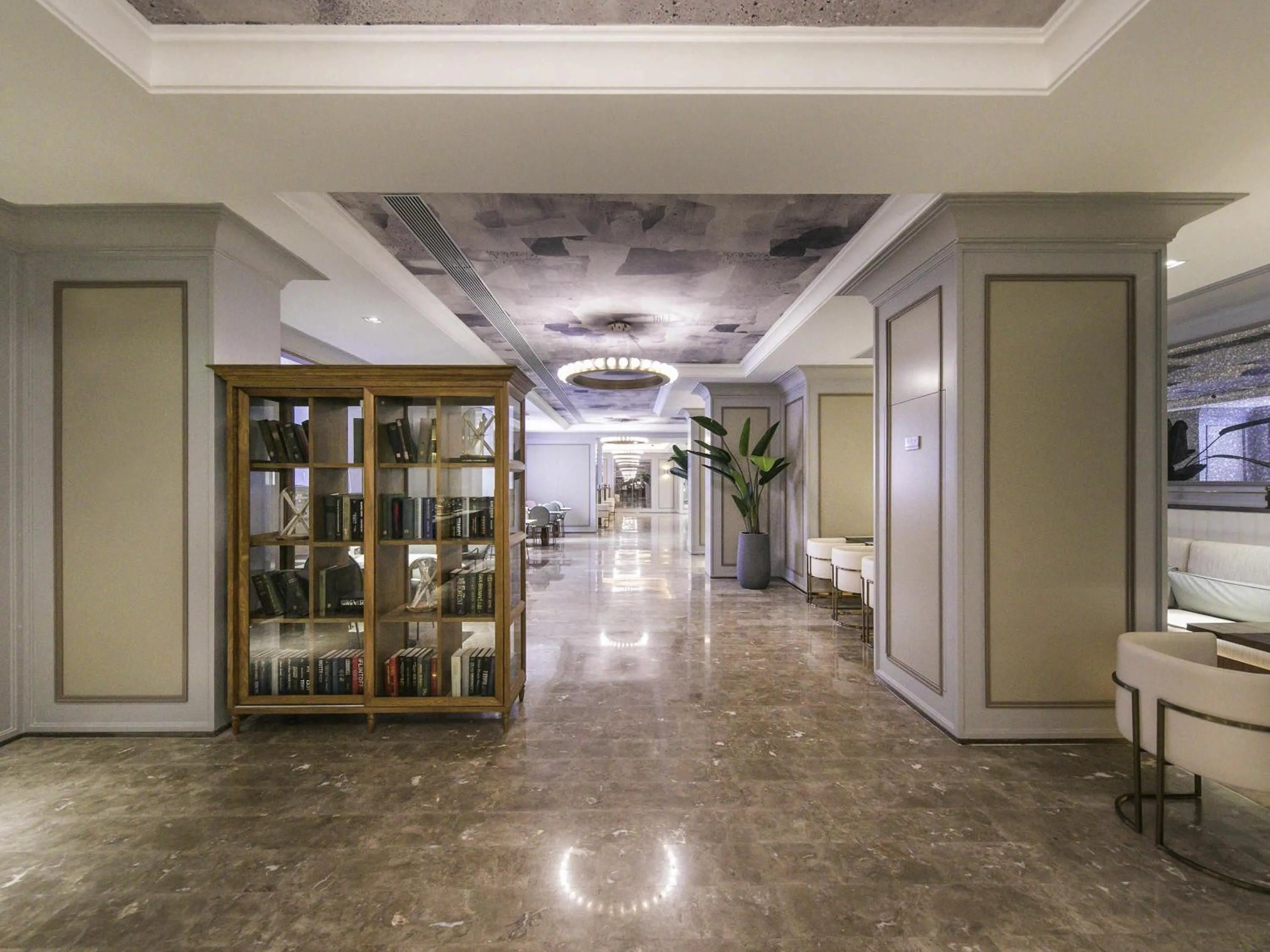 Restaurant/places to eat in Mercure Xi'an Downtown