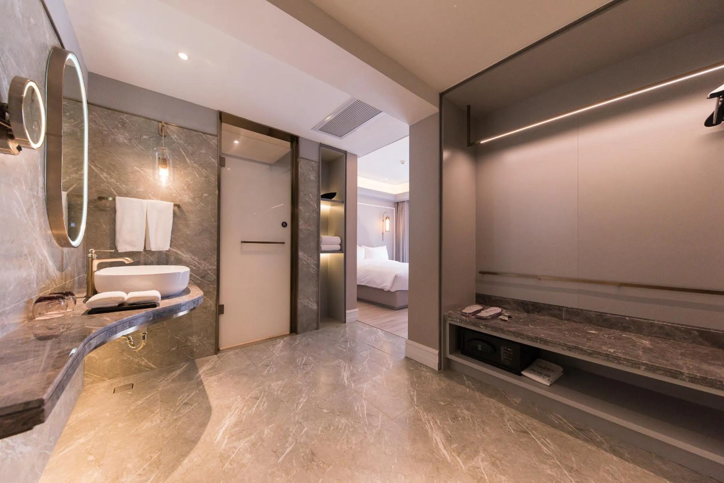 Photo of the whole room in Mercure Xi'an Downtown