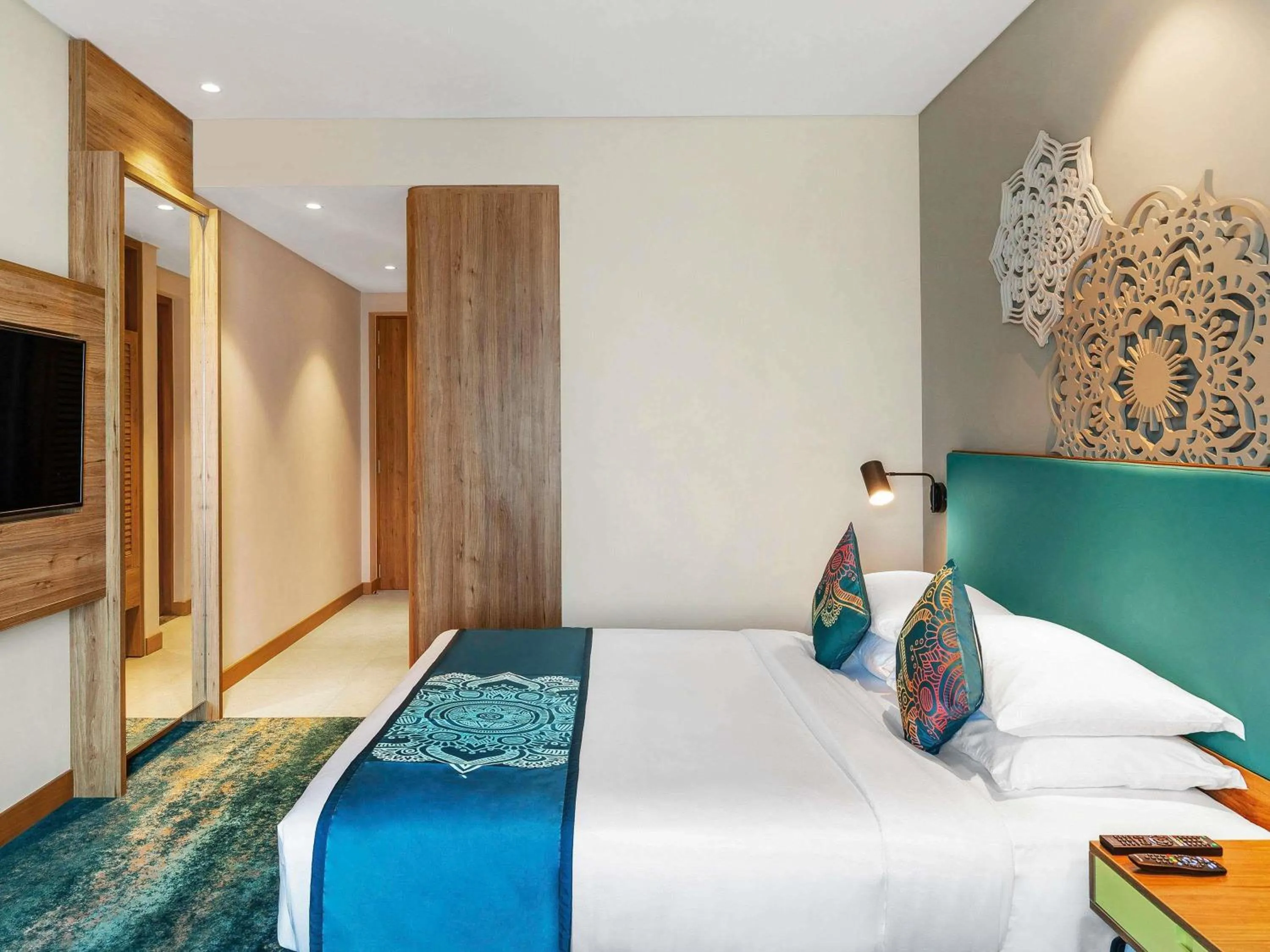 Bedroom, Bed in Grand Mercure Ahmedabad GIFT City - An Accor Hotels Brand