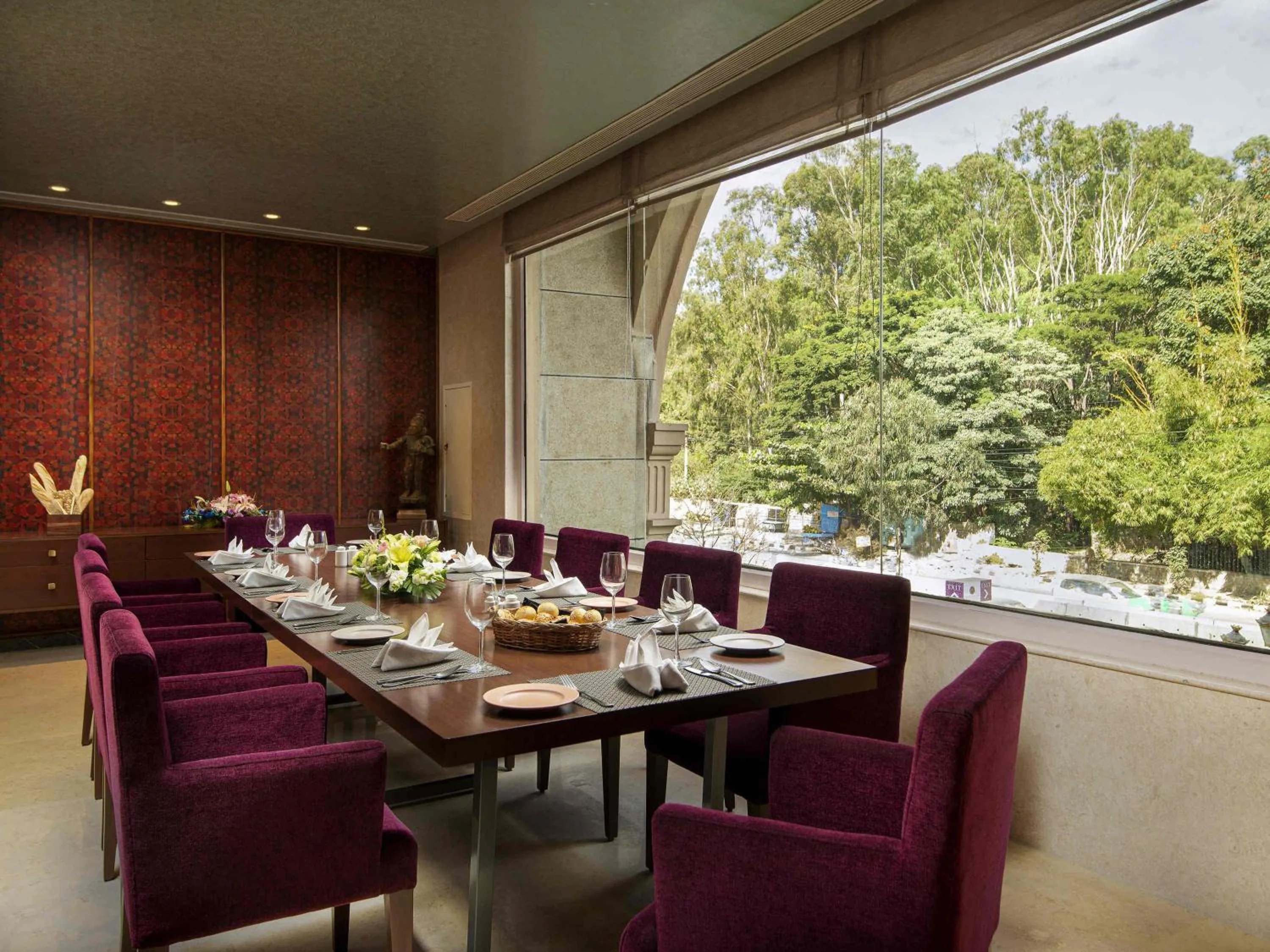 Restaurant/places to eat in Grand Mercure Bengaluru at Gopalan Mall - An Accor Brand