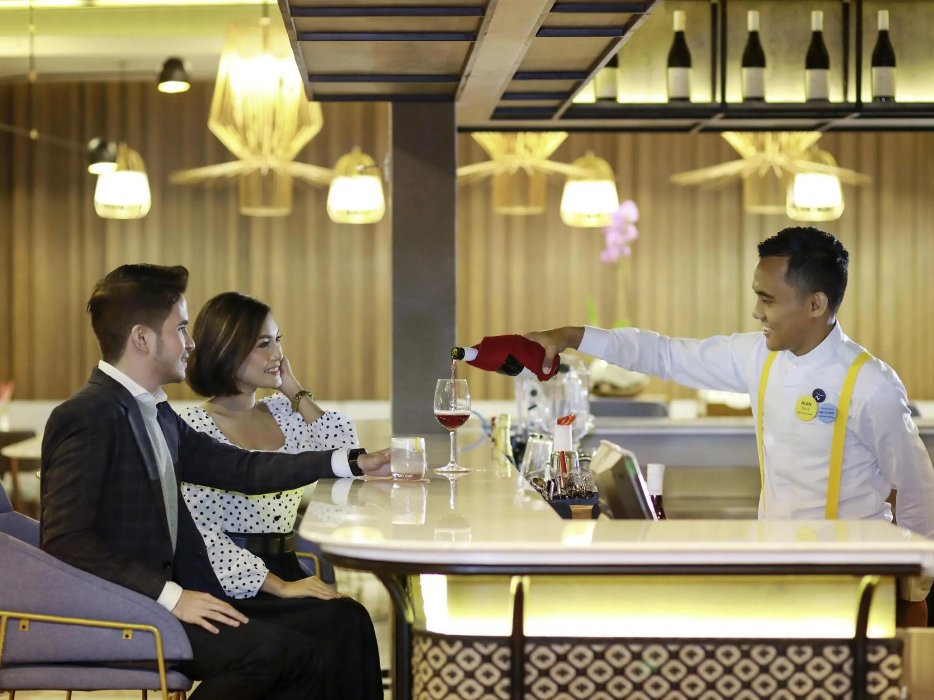 Restaurant/places to eat in Novotel Suites Yogyakarta Malioboro