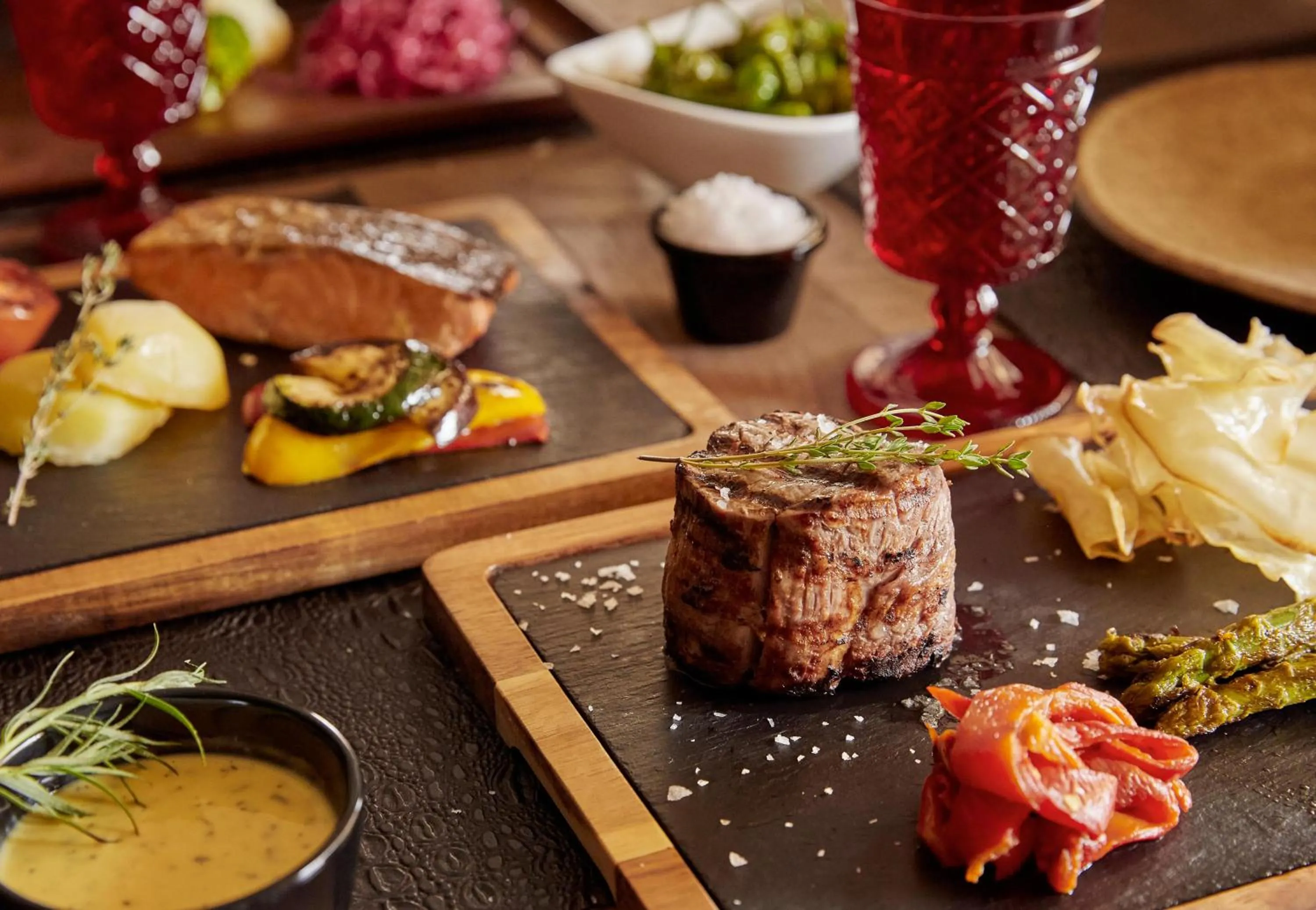 Restaurant/places to eat in Zafiro Palace Andratx