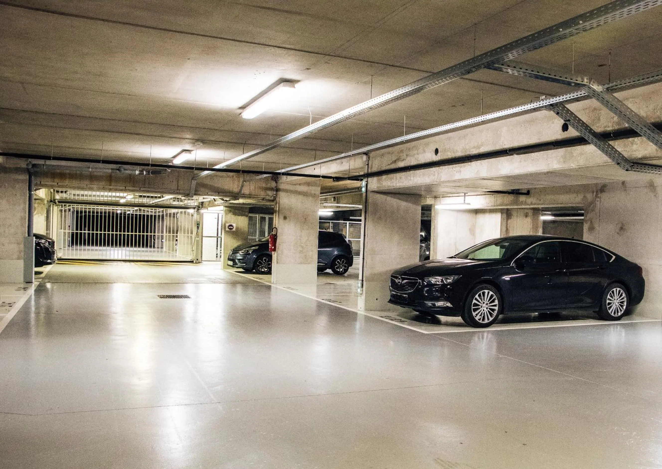 Parking in Twenty Business Flats Maisons Alfort Les Juilliottes