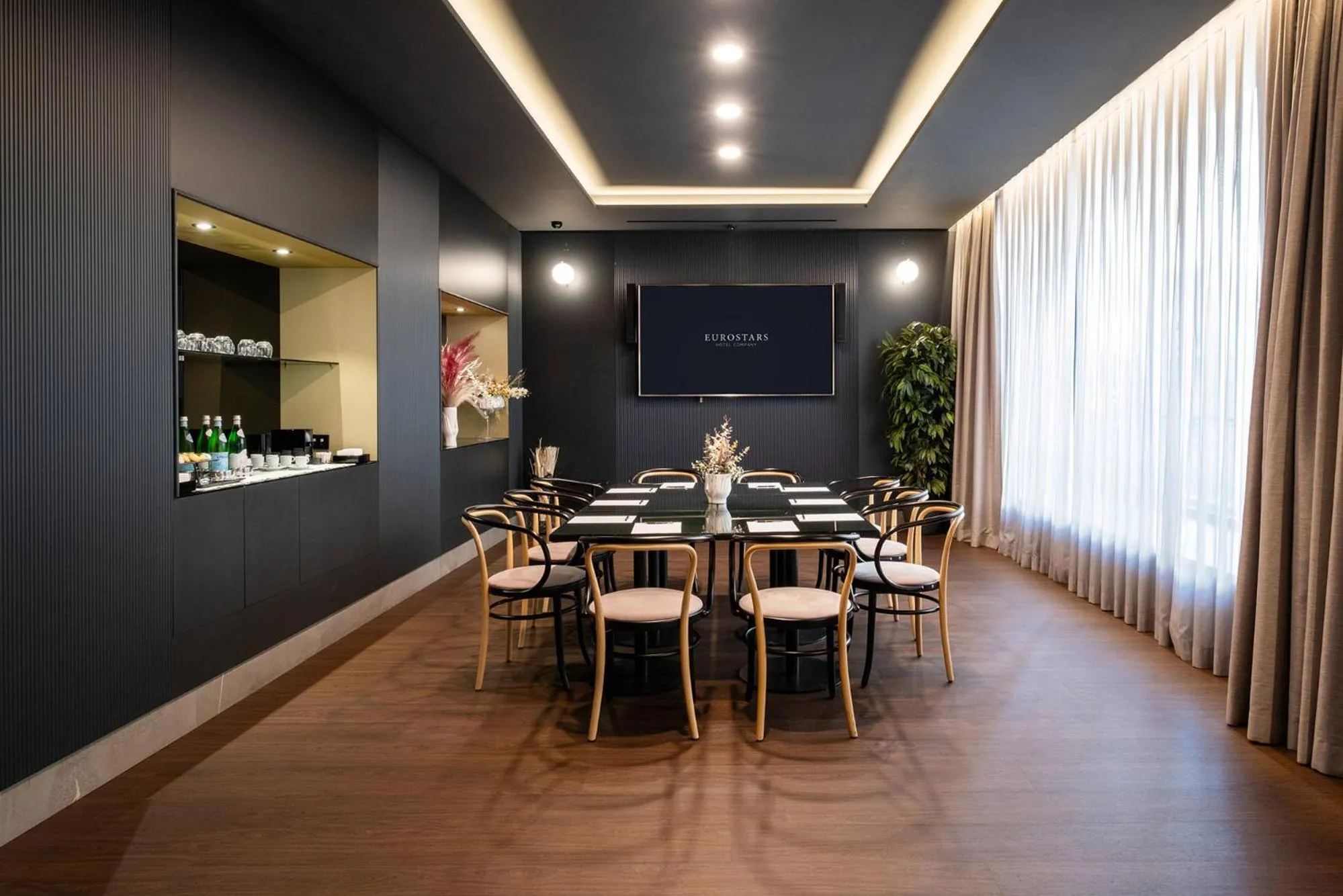 TV and multimedia in Eurostars Matera La Suite