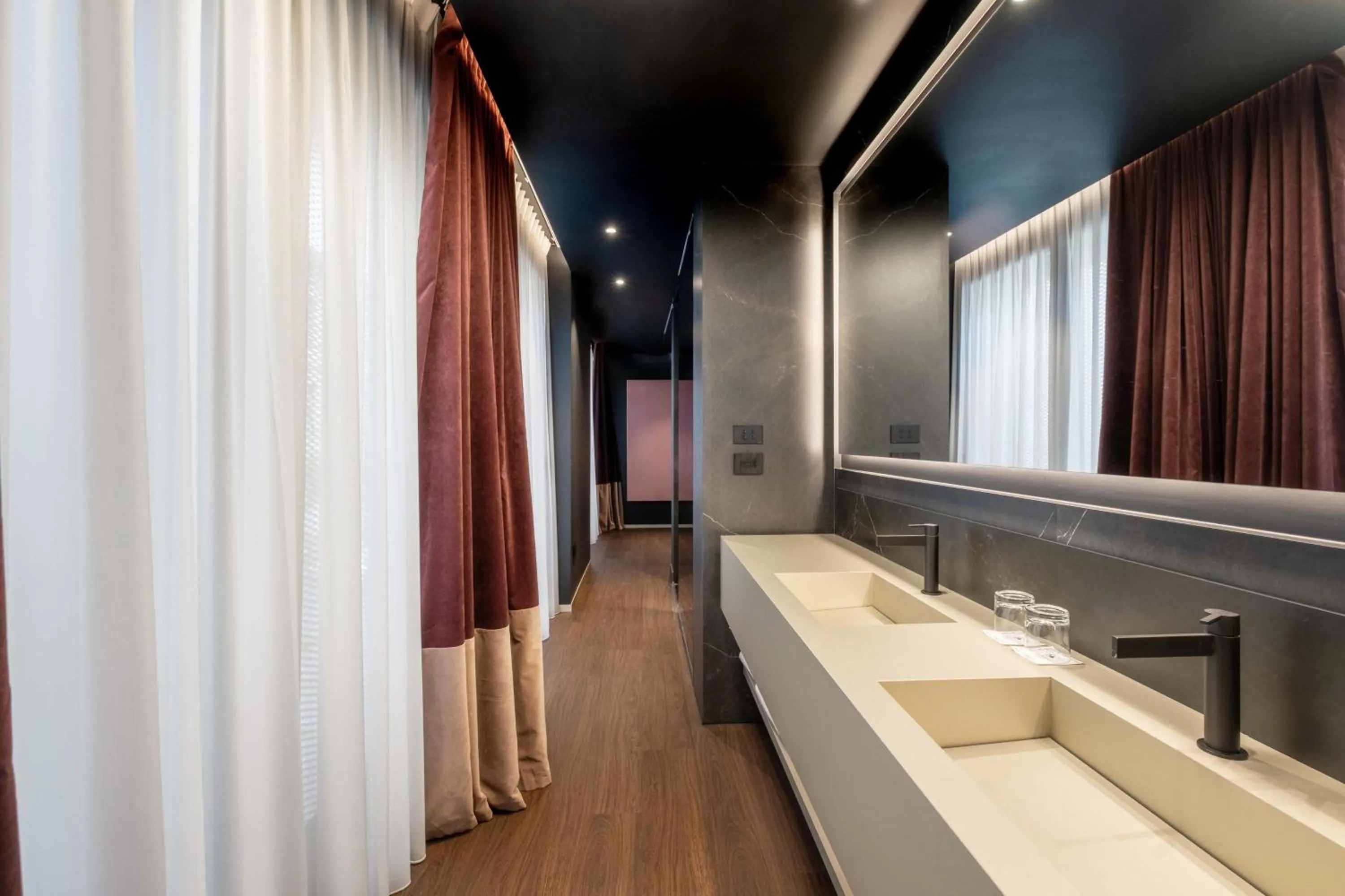 Bathroom in Eurostars Matera La Suite