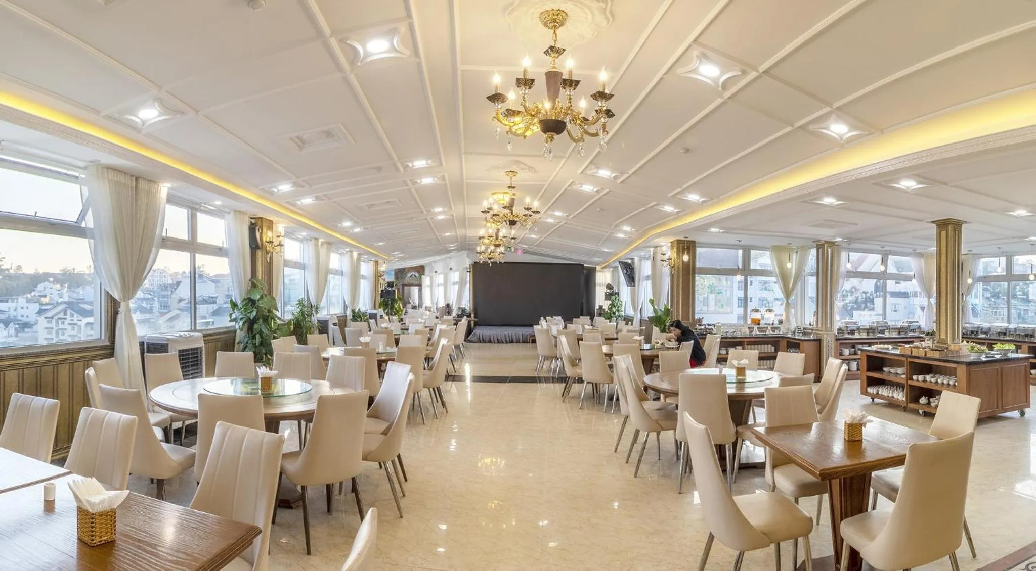 Queen T&T Dalat Hotel