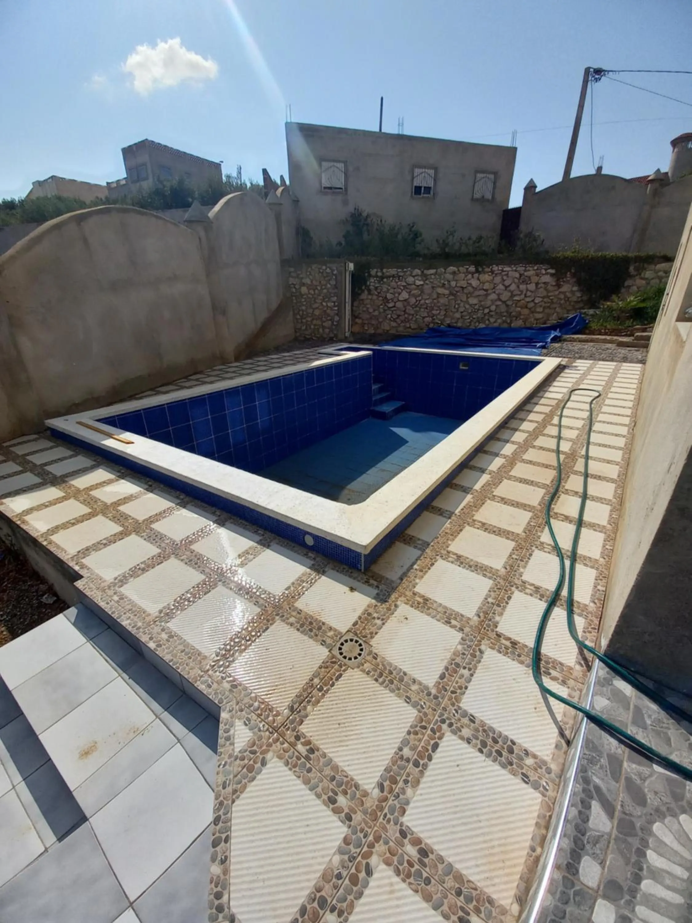 Swimming pool in MAISON D’HÔTE LES TORTUES -