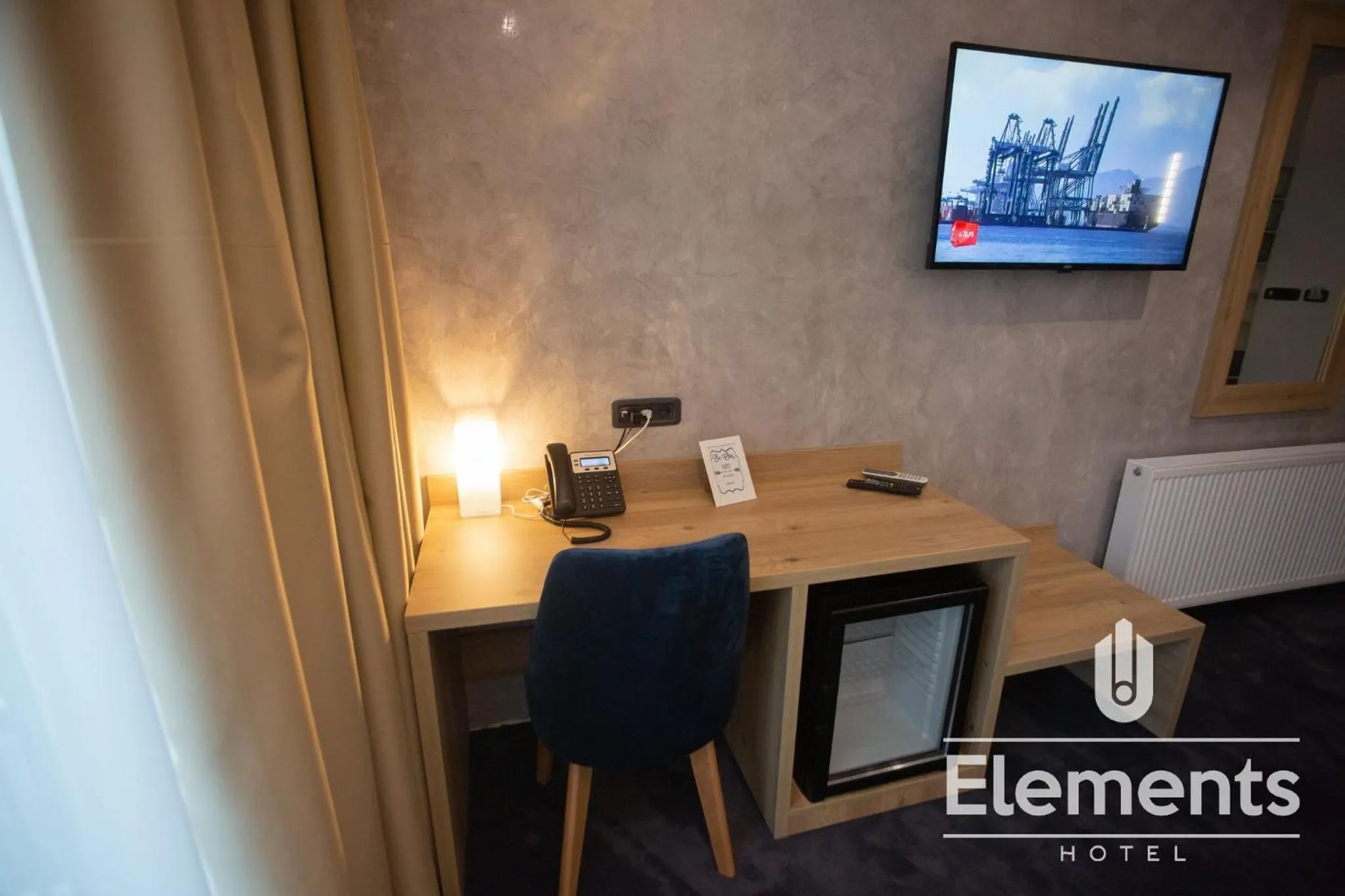 TV and multimedia in Hotel Elements