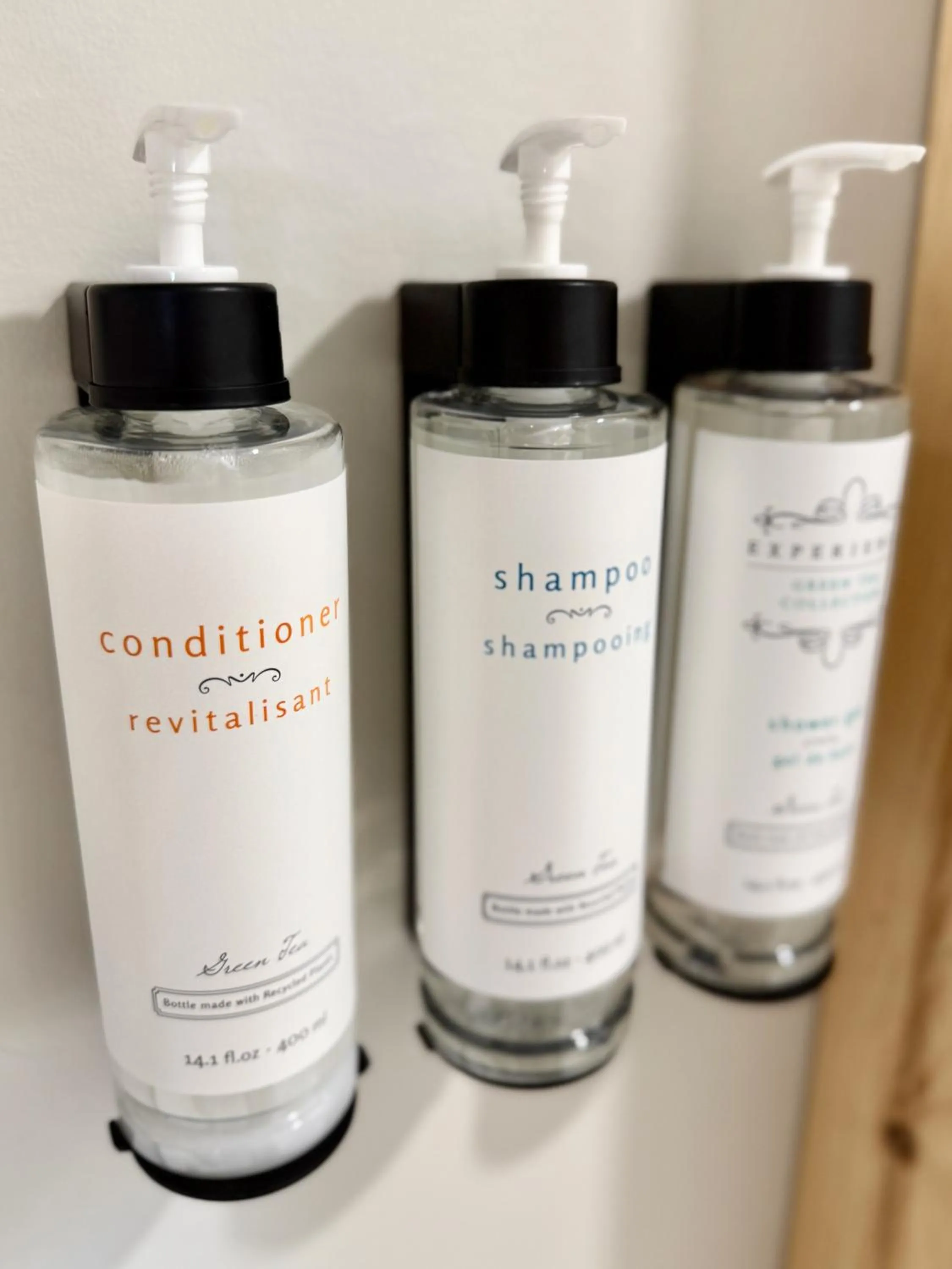 Royalty Maples Motel & Cottages