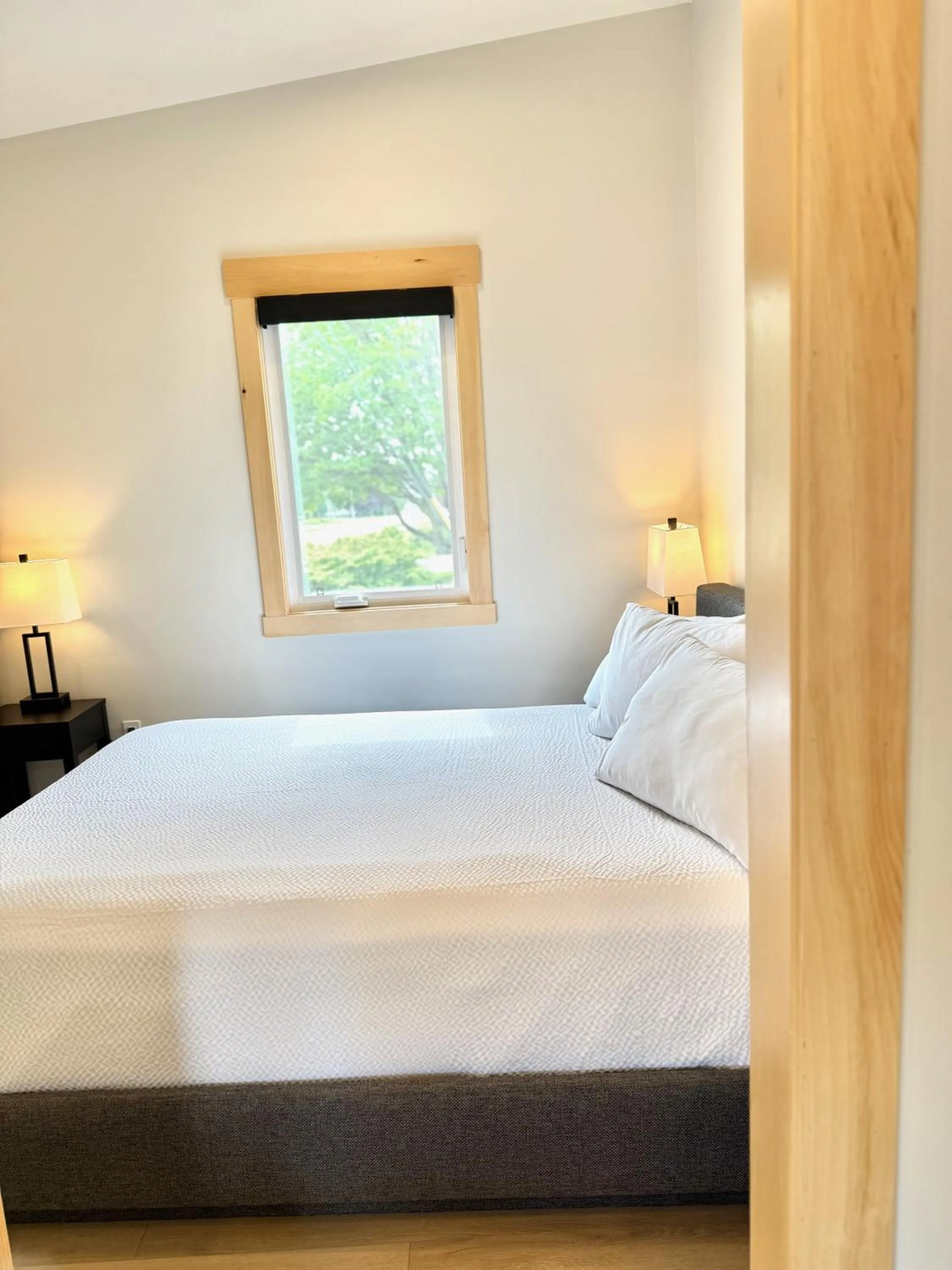 Bed in Royalty Maples Motel & Cottages