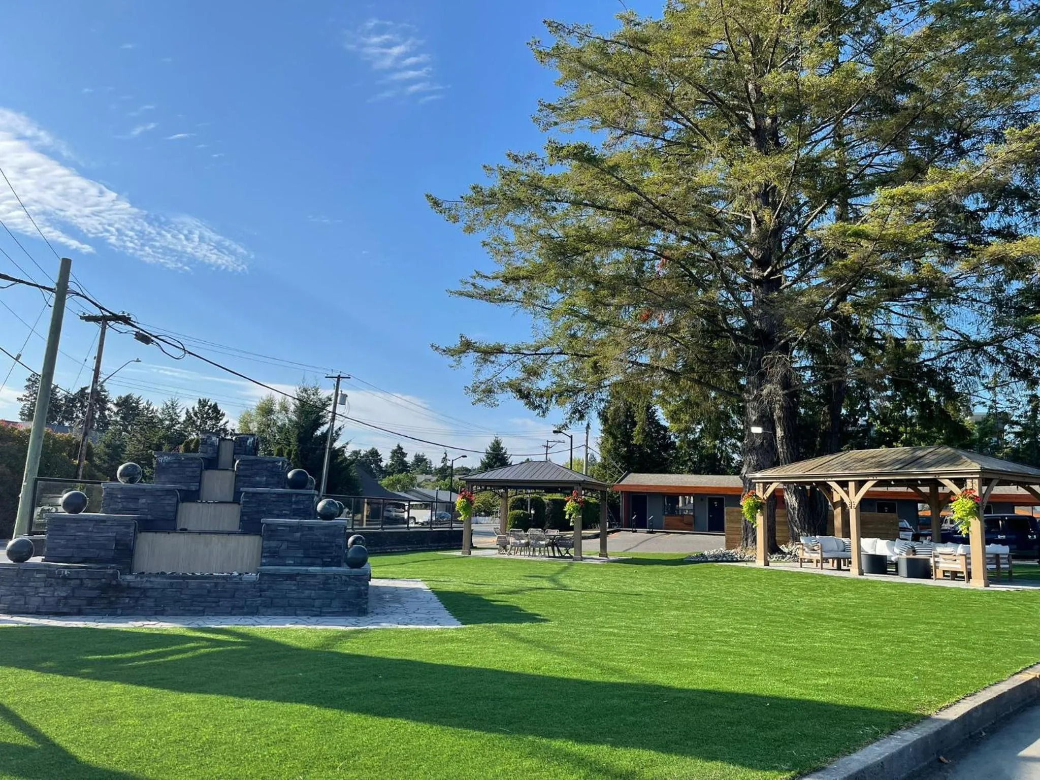 Property building in VIP Motel