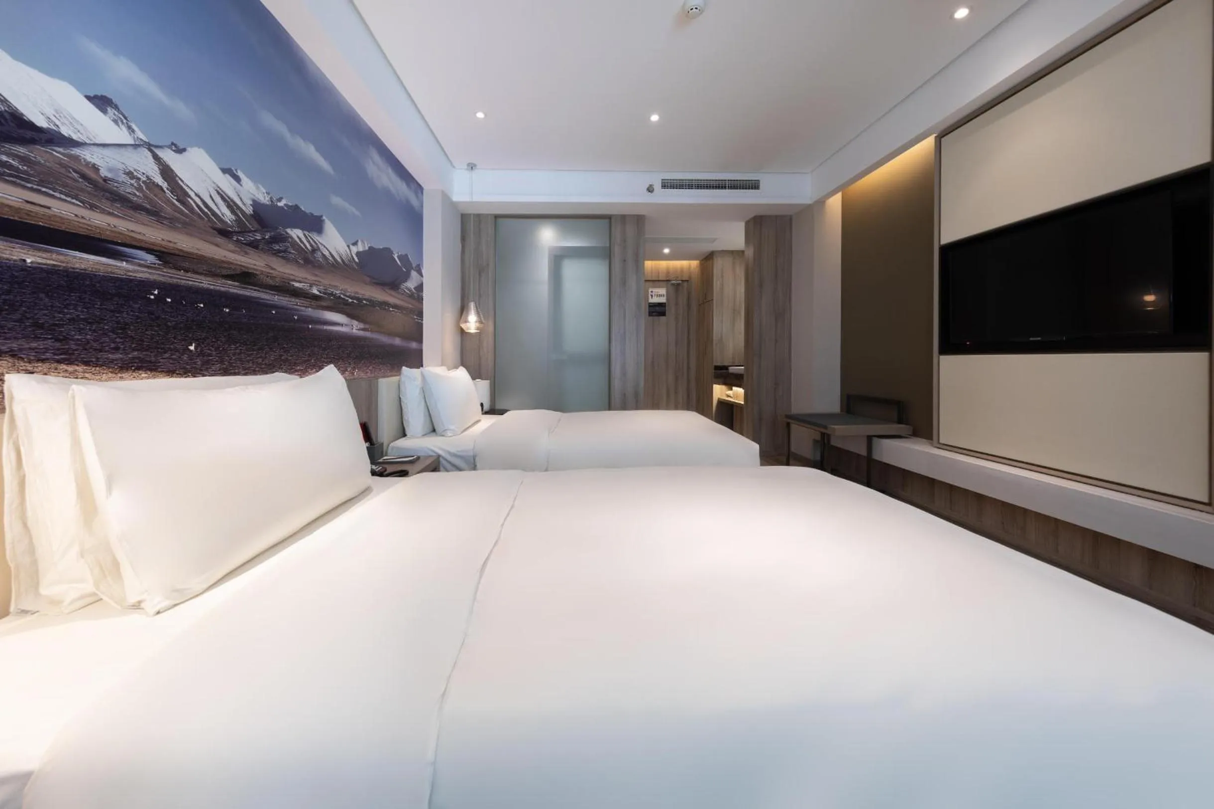 Bed in Atour Hotel Potala Palace Lhasa