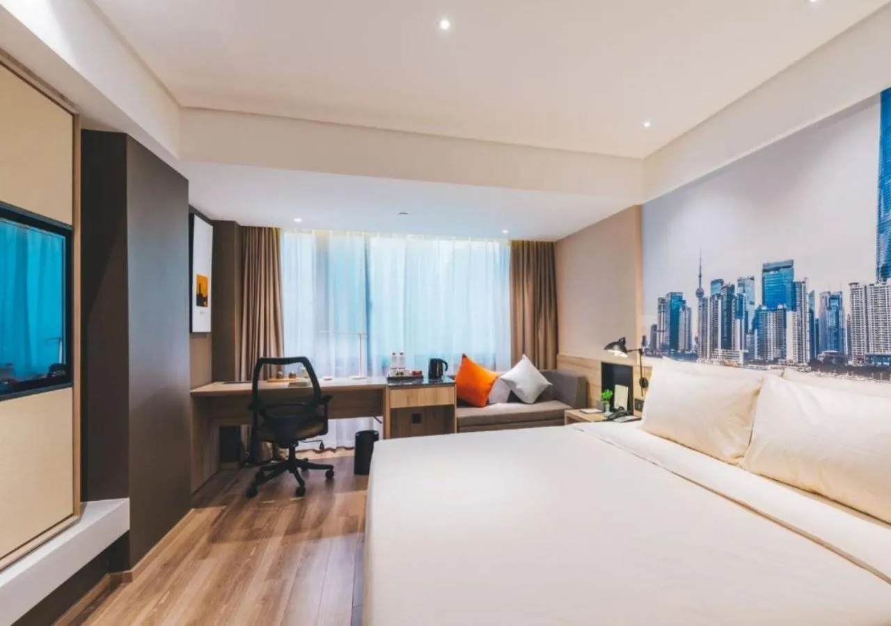 Bed in Atour Hotel New International Expo Center Longyang Road Shanghai