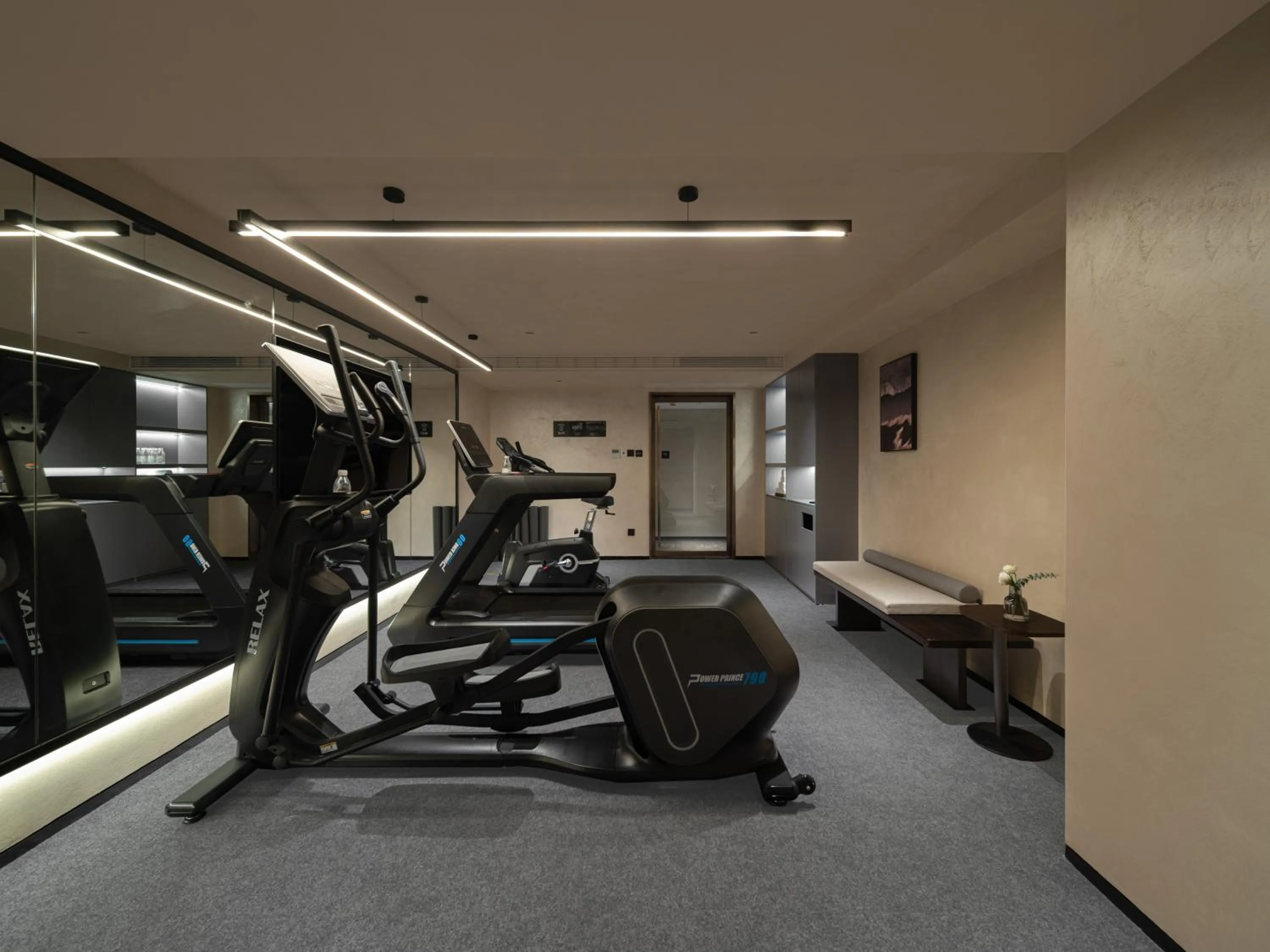 Fitness centre/facilities in Atour Hotel New International Expo Center Longyang Road Shanghai