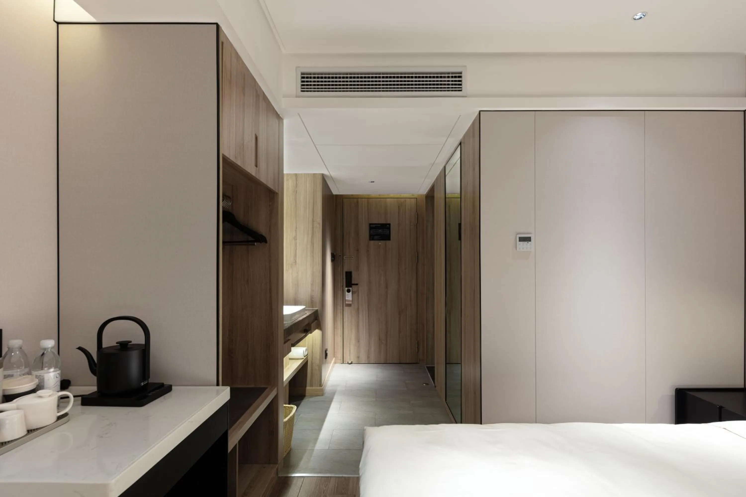 air conditioner, Bed in Atour Hotel New International Expo Center Longyang Road Shanghai