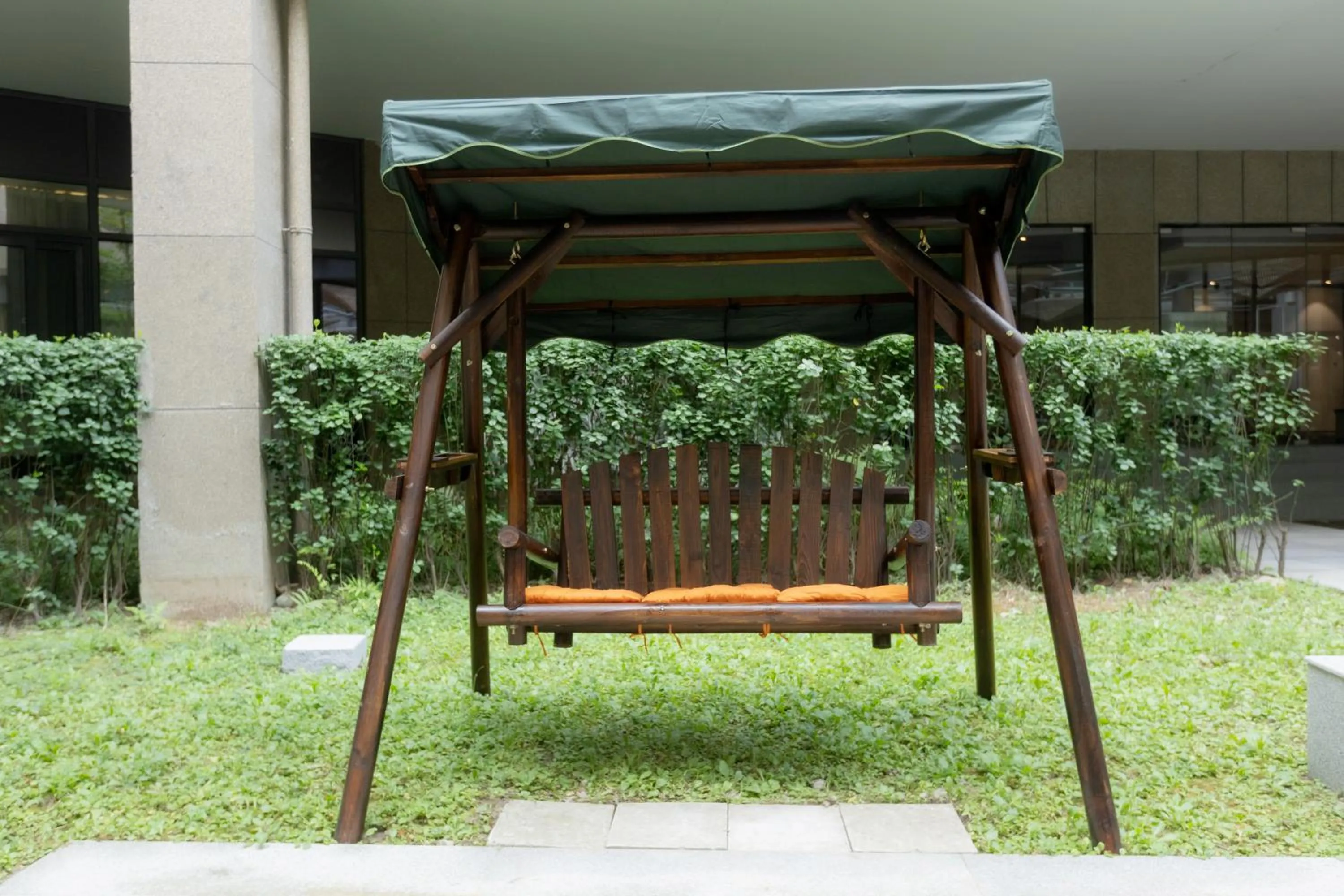 Garden in Atour Hotel Hongqiao Hub National Exhibition Center Shanghai