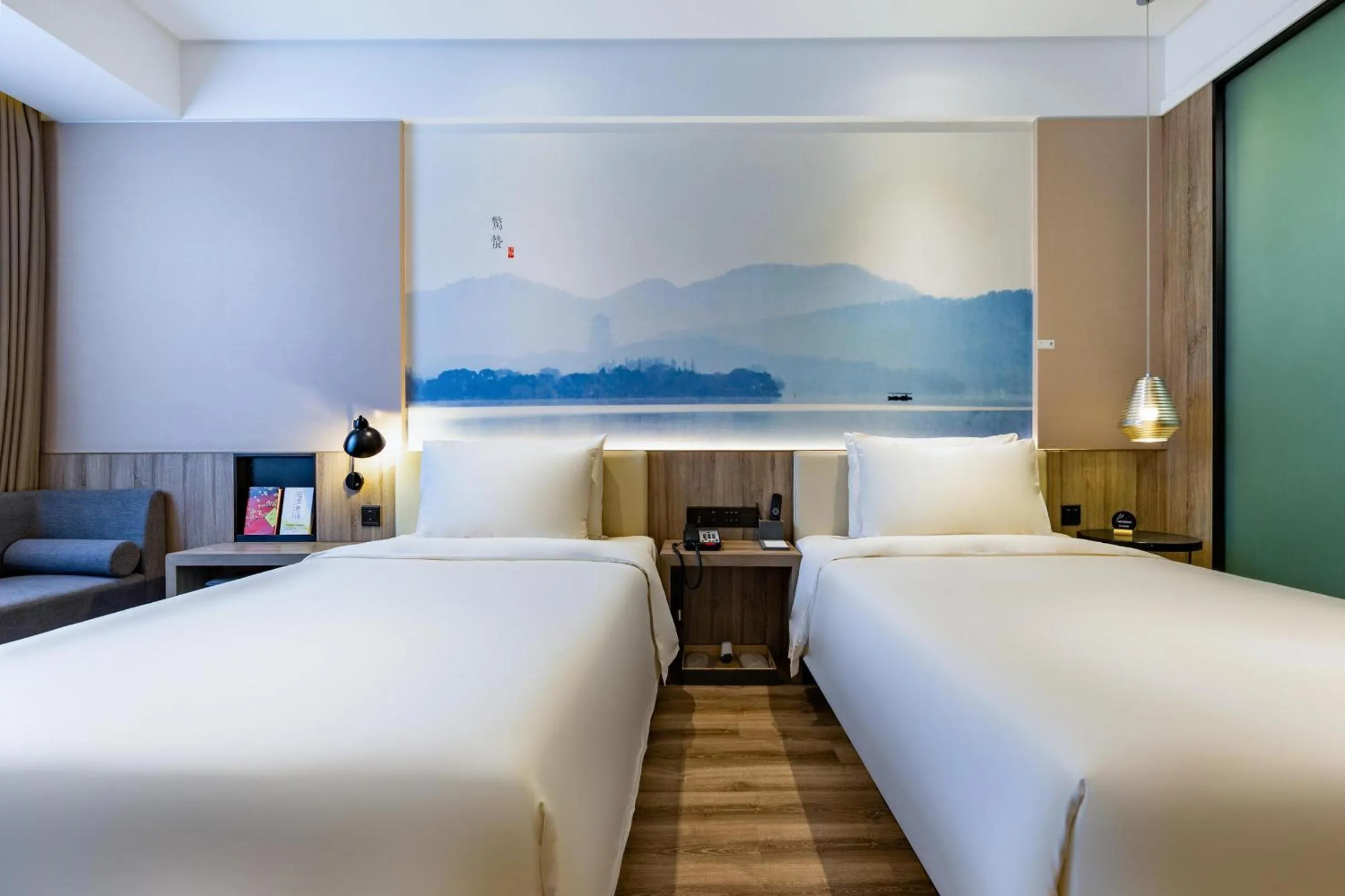 Bed in Atour Hotel Hongqiao Hub National Exhibition Center Shanghai