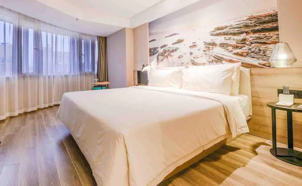 Bed in Atour Hotel Railway Station Dalian