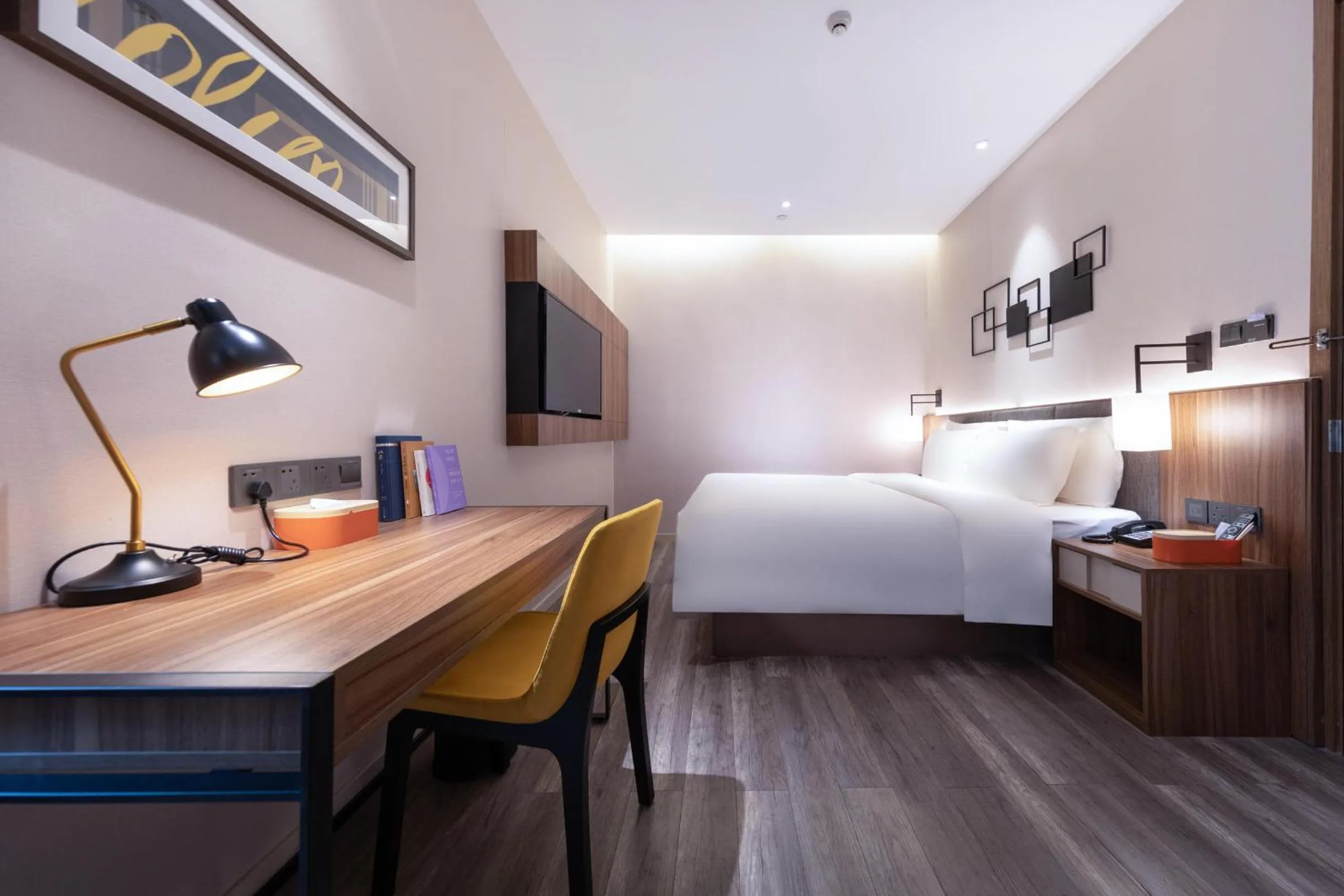 Bed in Atour Hotel X Nanshan Coastal City Shenzhen