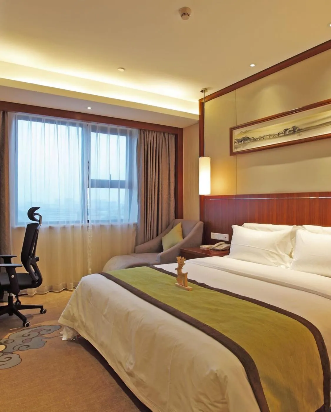 Bed in Atour Hotel Wangfujing Ave Xinjiekou Nanjing