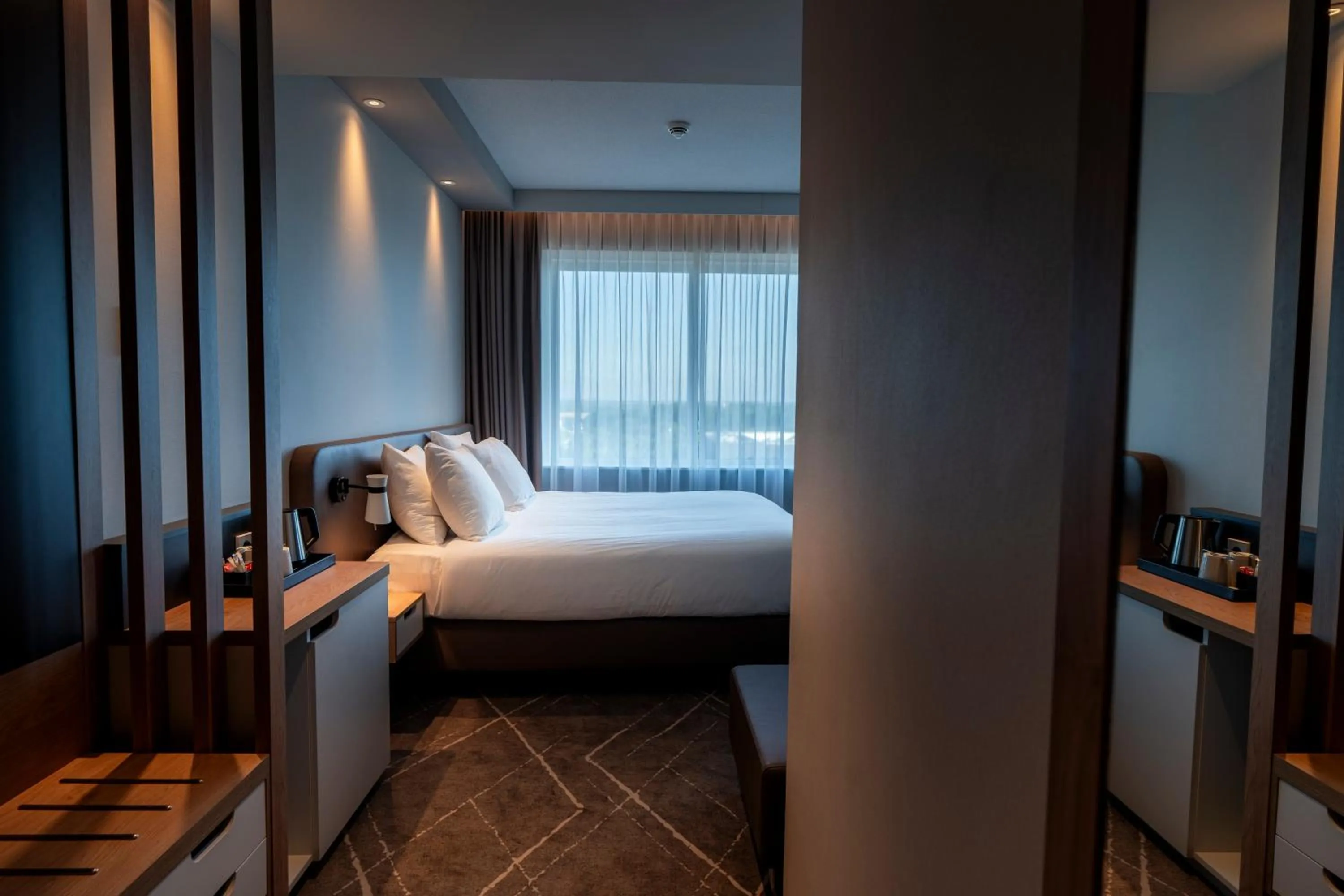 Photo of the whole room, Bed in Holiday Inn - Eindhoven Airport by IHG