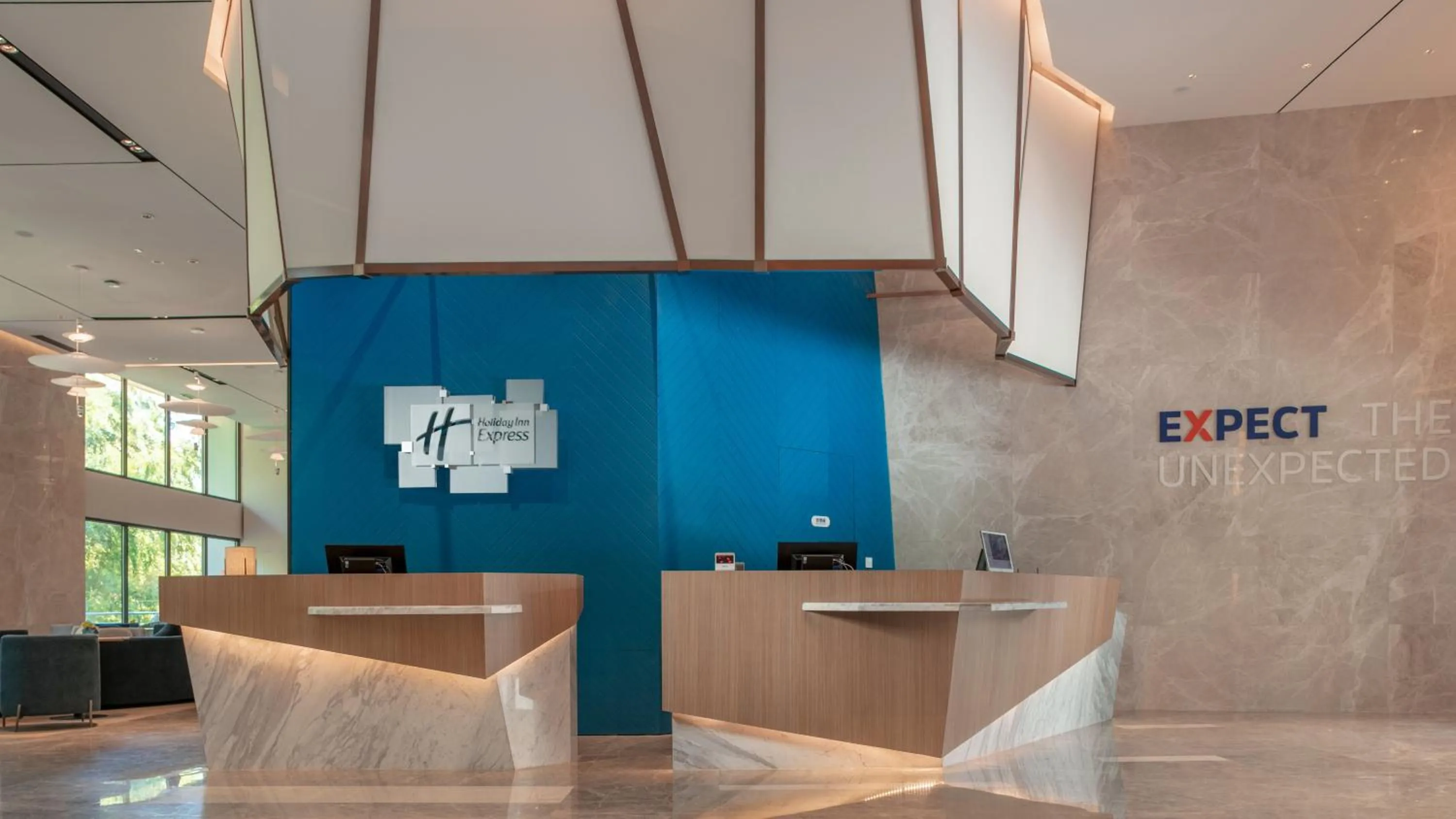 Property building in Holiday Inn Express Qiliping by IHG