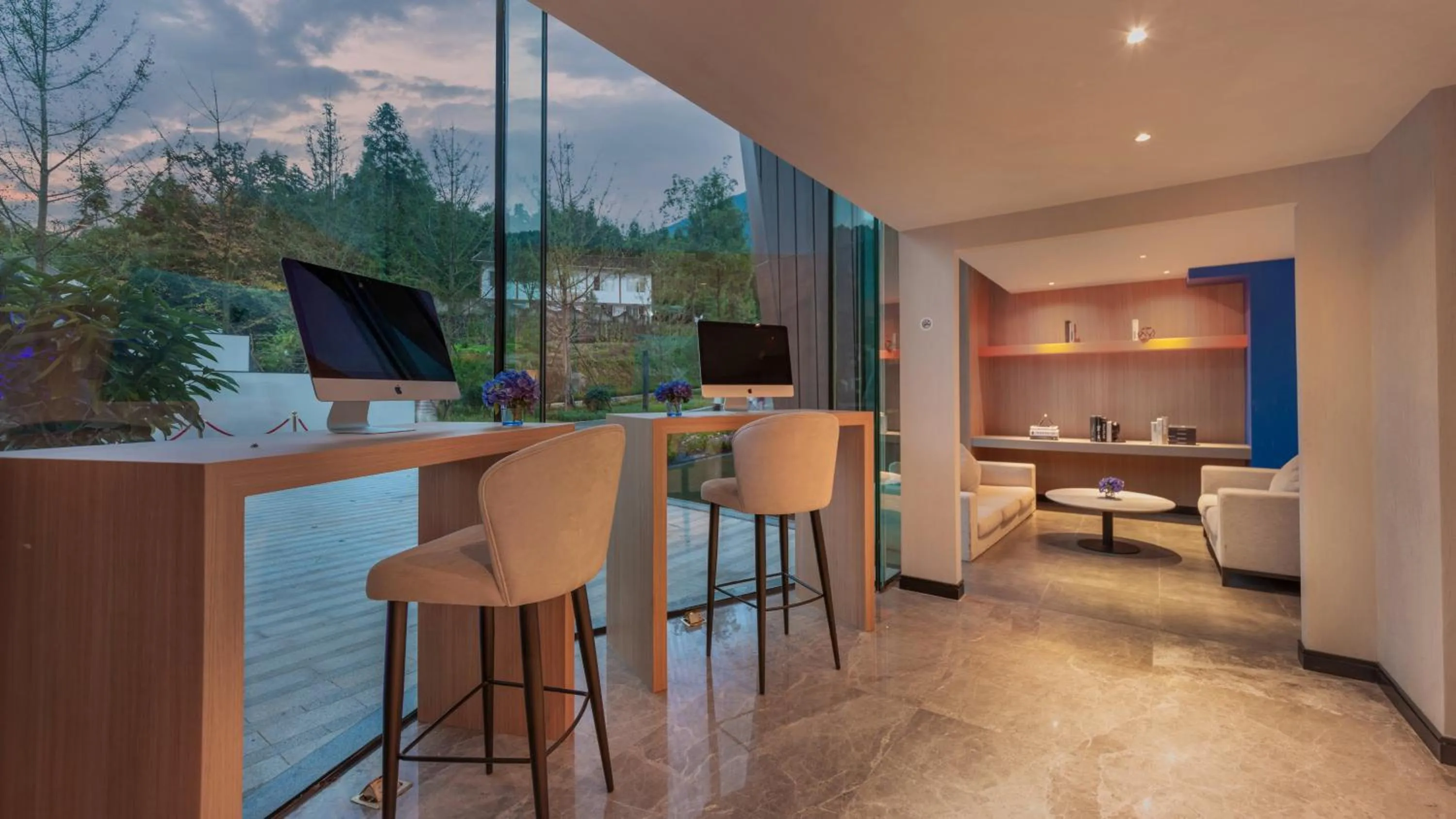 Fitness centre/facilities in Holiday Inn Express Qiliping by IHG