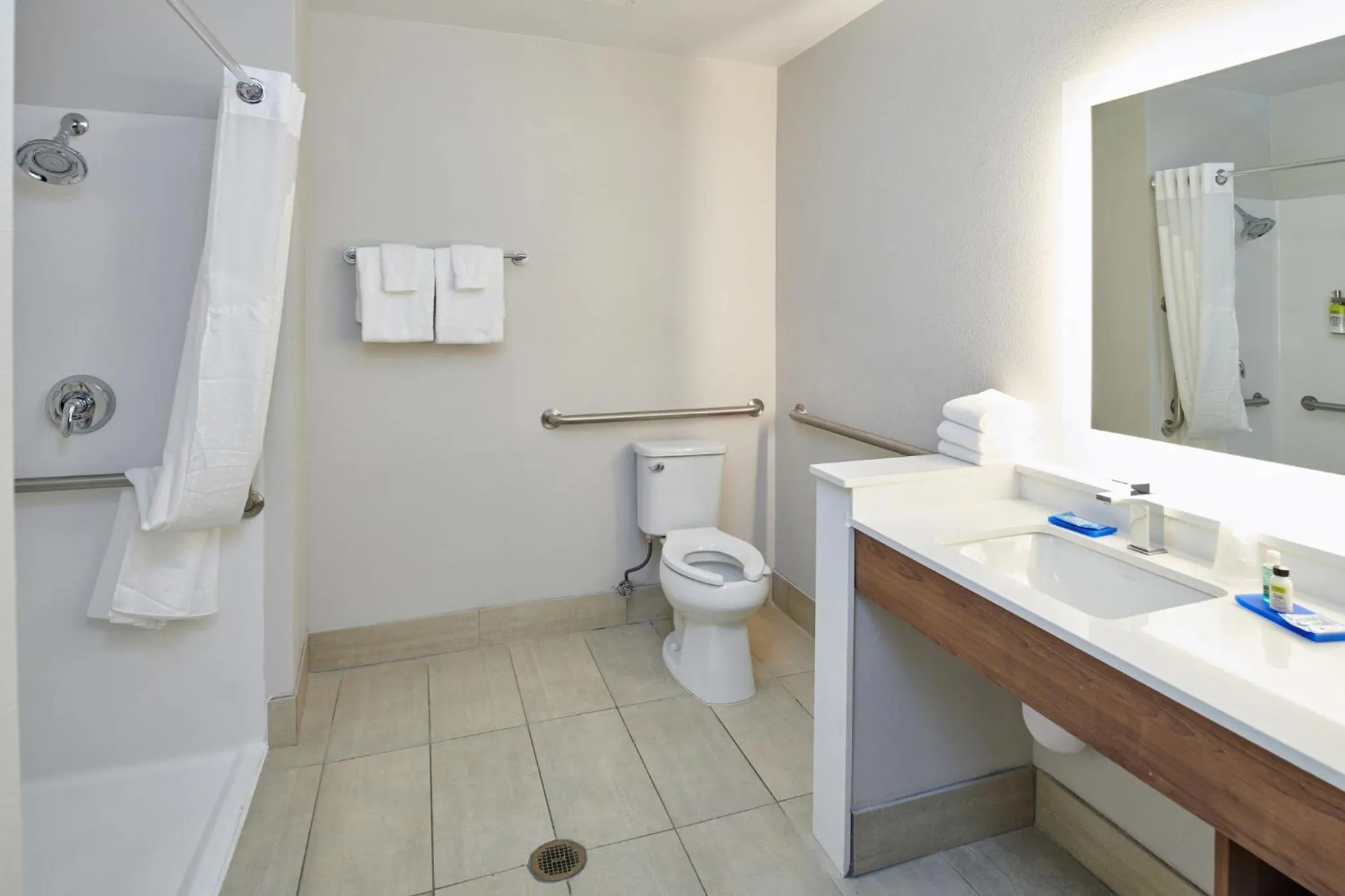 Bathroom in Holiday Inn Express & Suites El Paso - Sunland Park Area by IHG