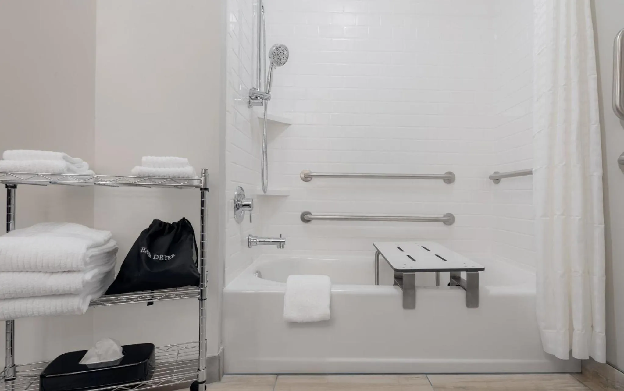 Photo of the whole room in Candlewood Suites Cookeville by IHG