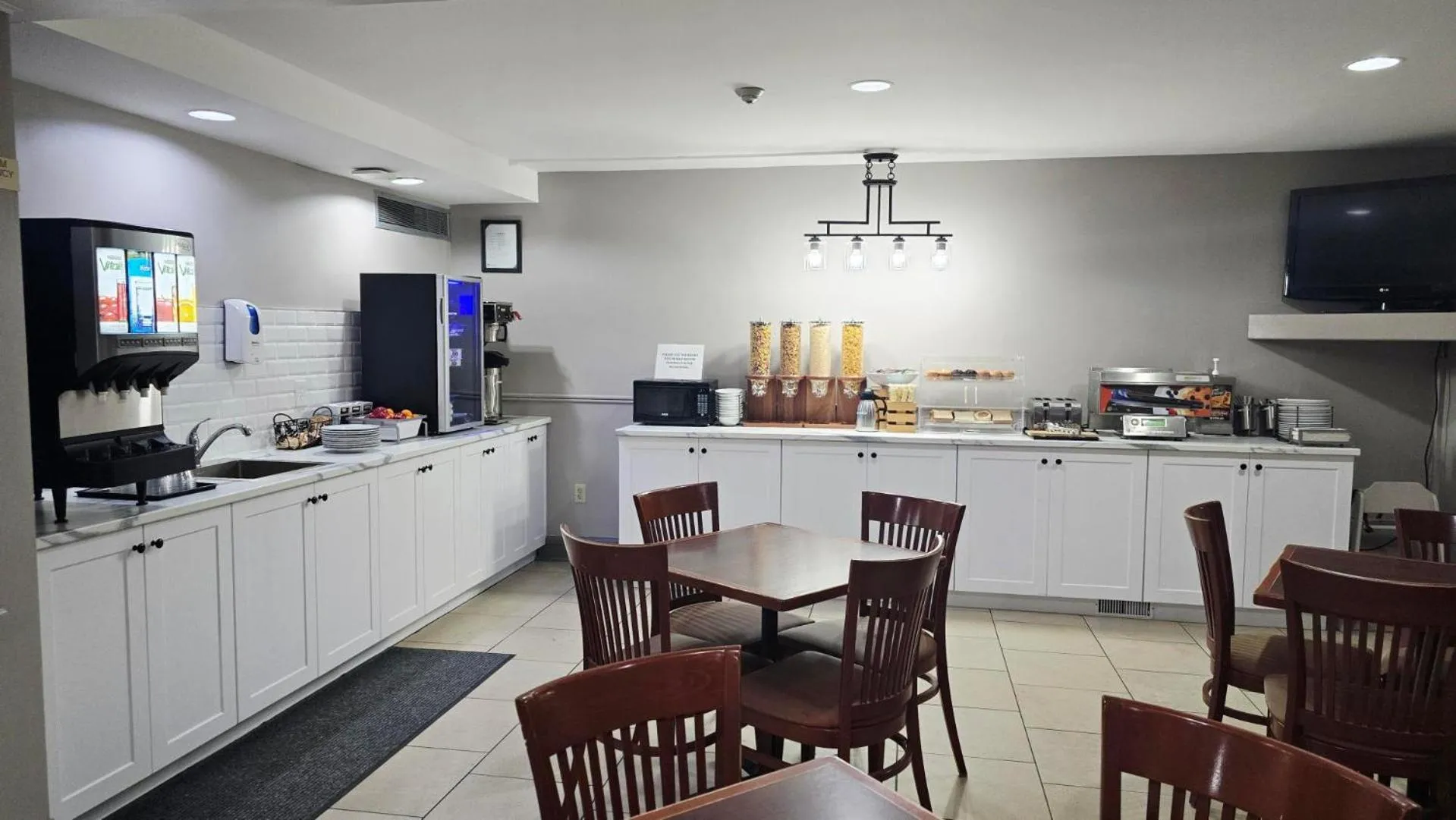 Breakfast in Travelodge Suites by Wyndham Regina - Eastgate Bay