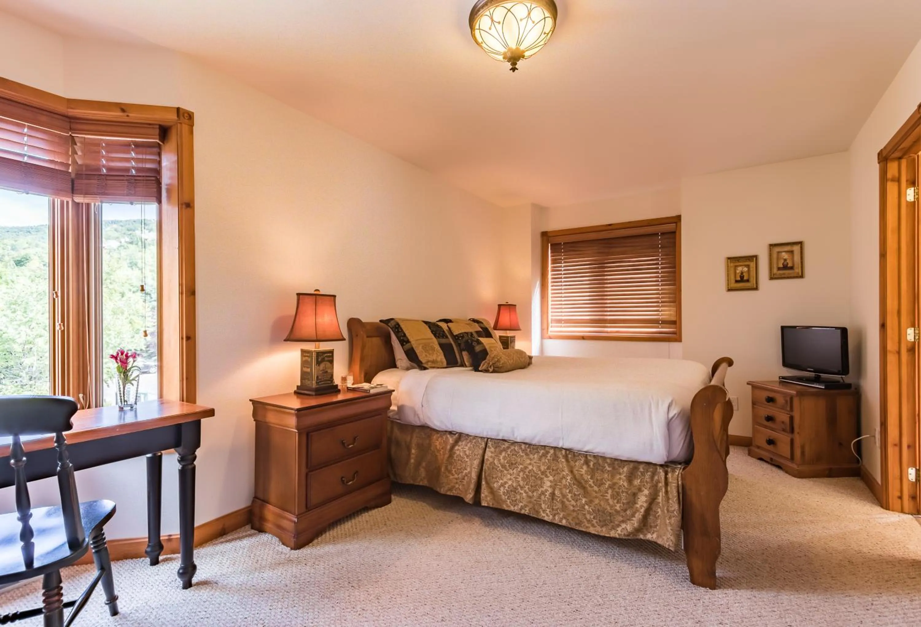 Bed in Clairière by Rendez-Vous Mont-Tremblant