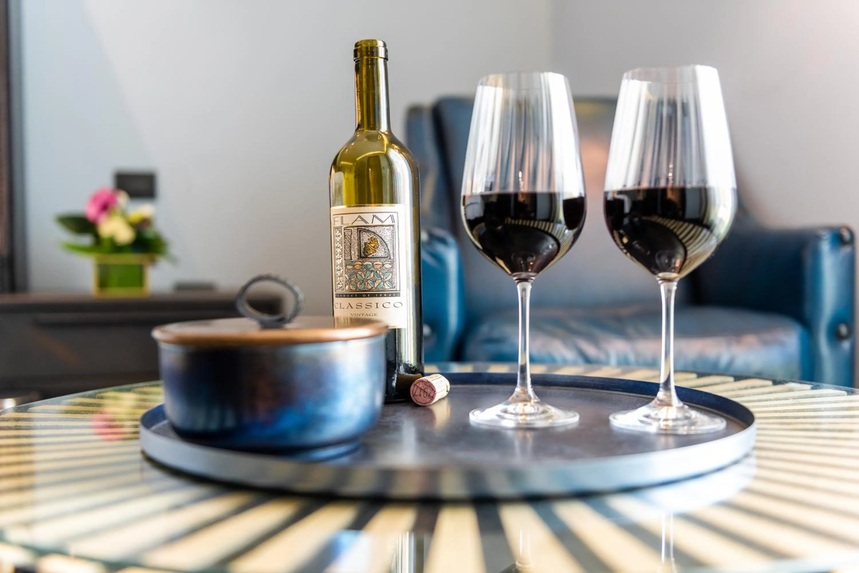 Drinks in Bachar House