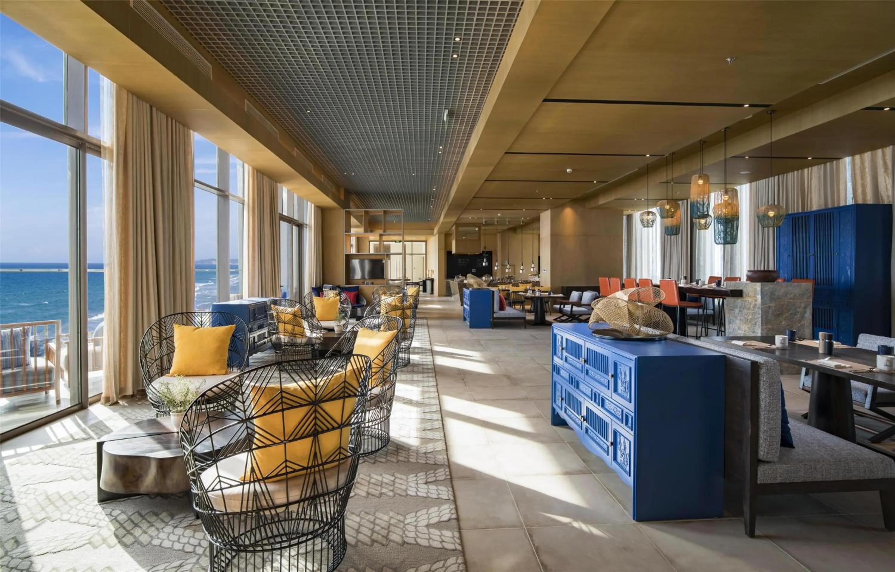 Lounge or bar in Radisson Blu Resort Cam Ranh