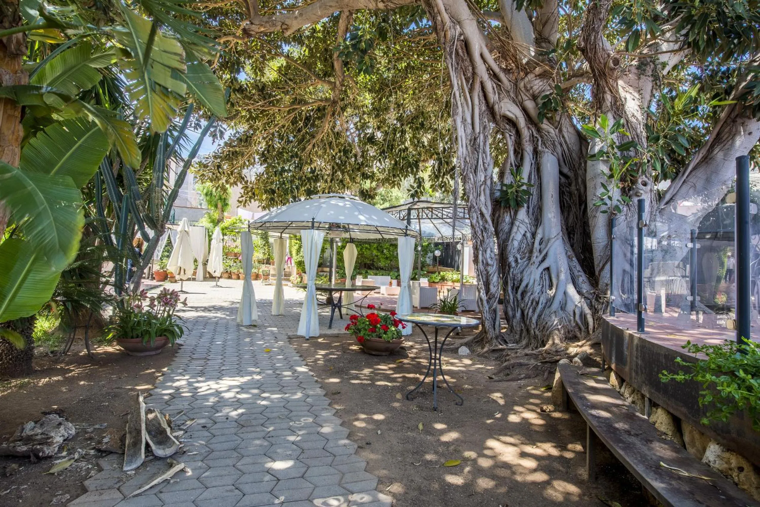 Off site in B&B Villa Liberty sul mare