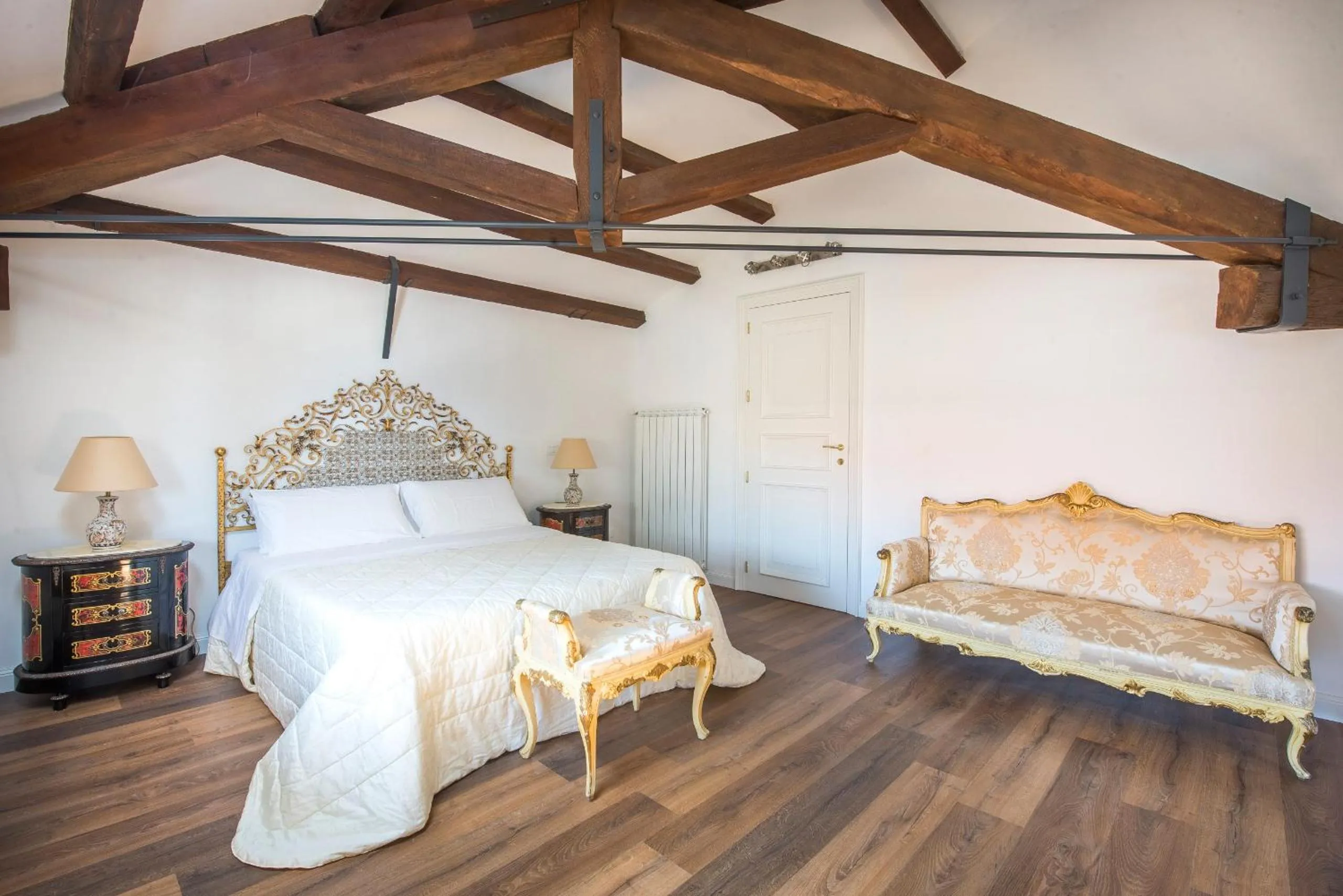 Bedroom, Bed in B&B Villa Liberty sul mare