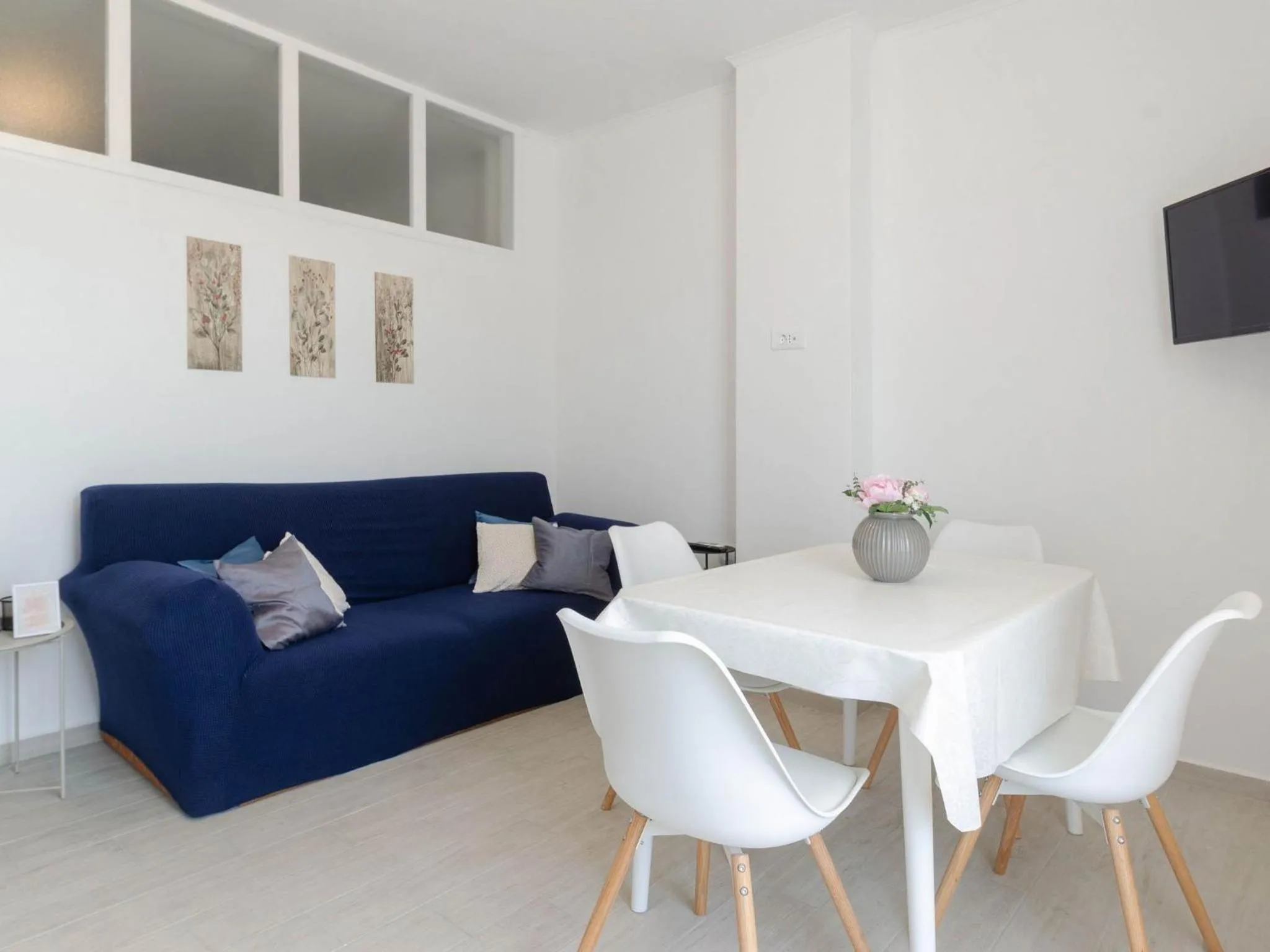 Living room in Apartments K & N