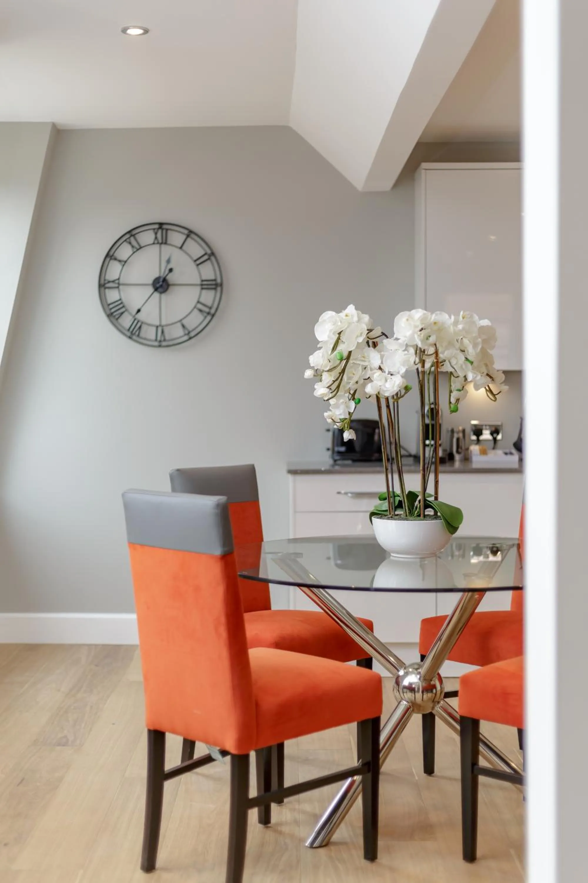 Dining area in Destiny Scotland Hanover Apartments