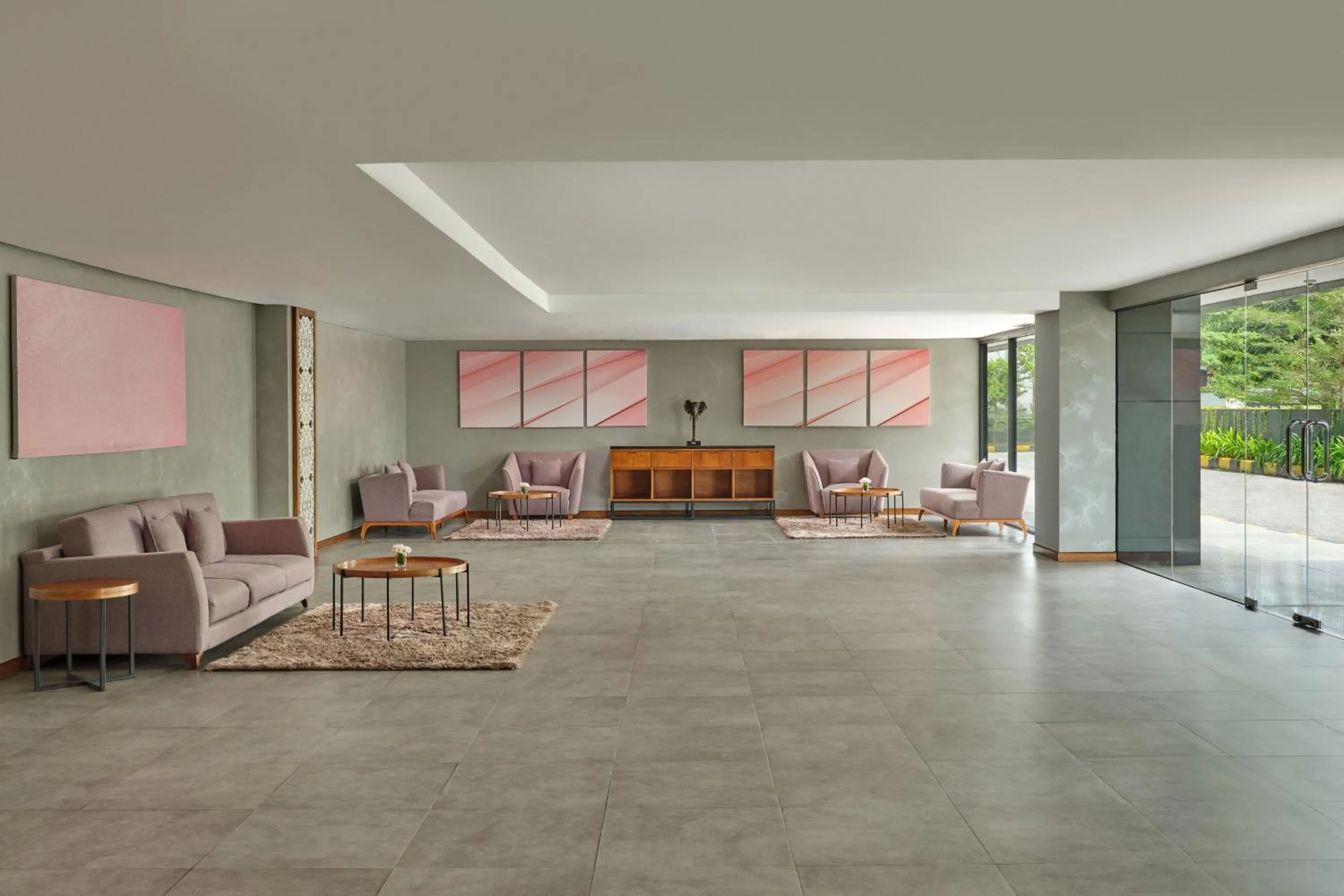 Lobby or reception in Four Points by Sheraton Balikpapan