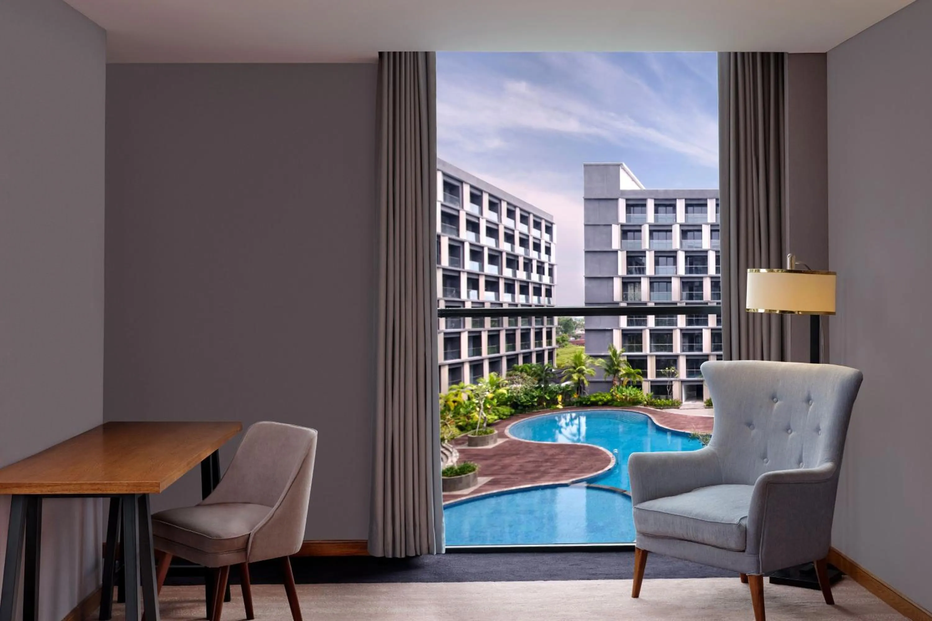 Swimming pool in Four Points by Sheraton Balikpapan